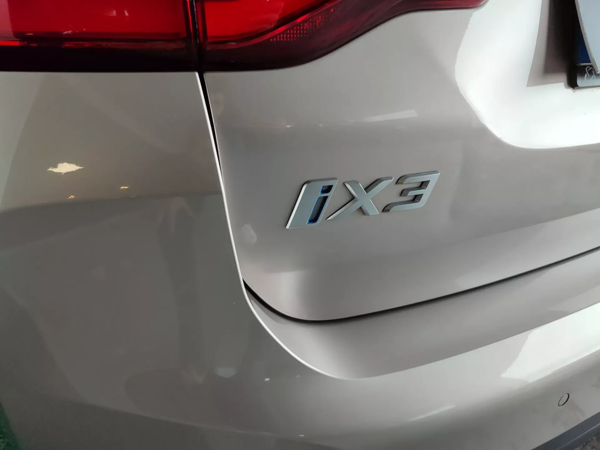 BMW iX3 Inspiring 10