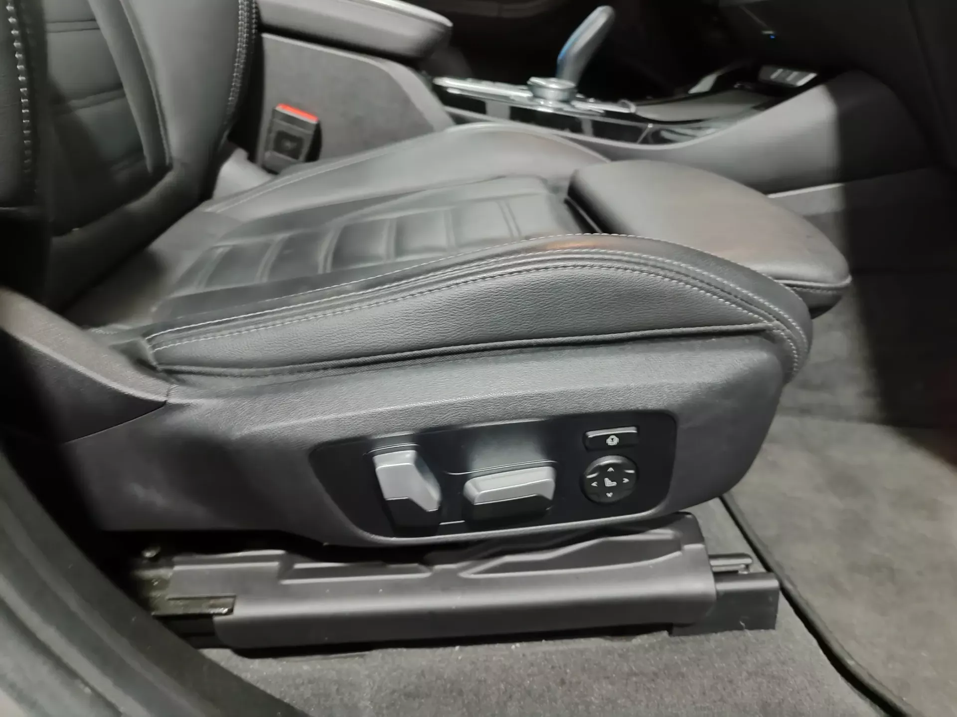 BMW iX3 Inspiring 25