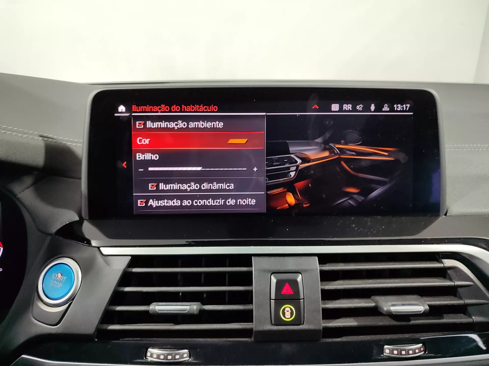 BMW iX3 Inspiring 34