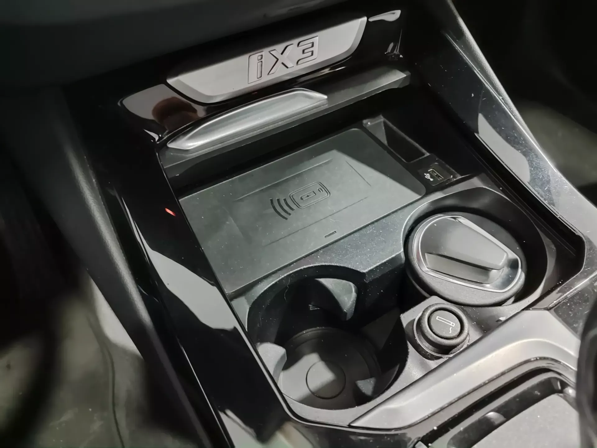 BMW iX3 Inspiring 39