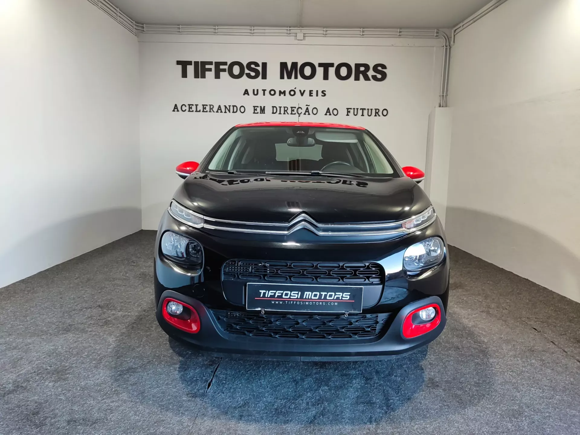 Citroën C3 1.2 PureTech Shine 3