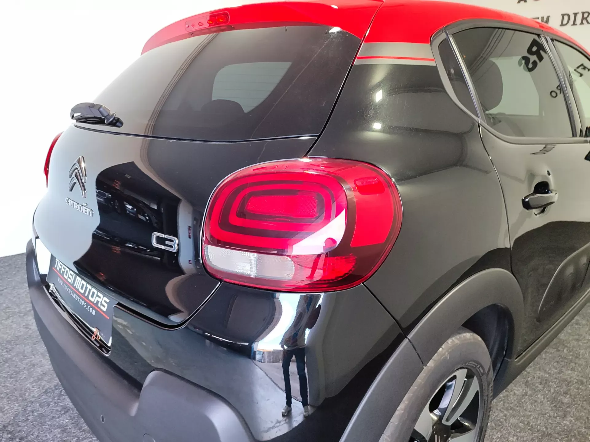Citroën C3 1.2 PureTech Shine 9