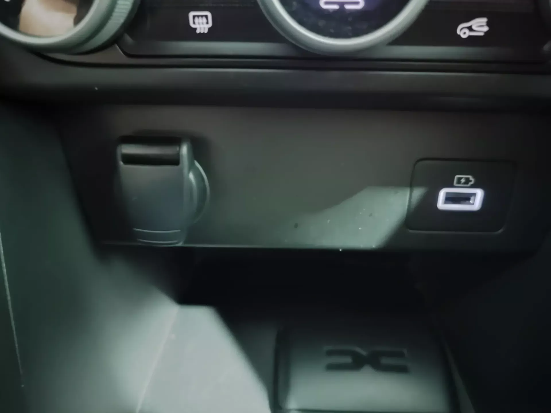 Dacia Jogger 1.0 ECO-G Extreme 7L Bi-Fuel 32