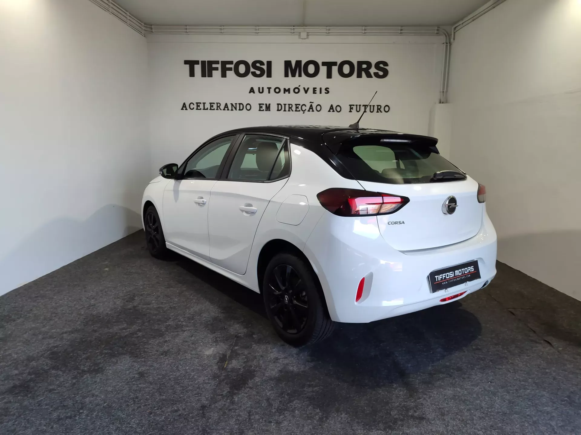 Opel Corsa 1.5 D Elegance 7