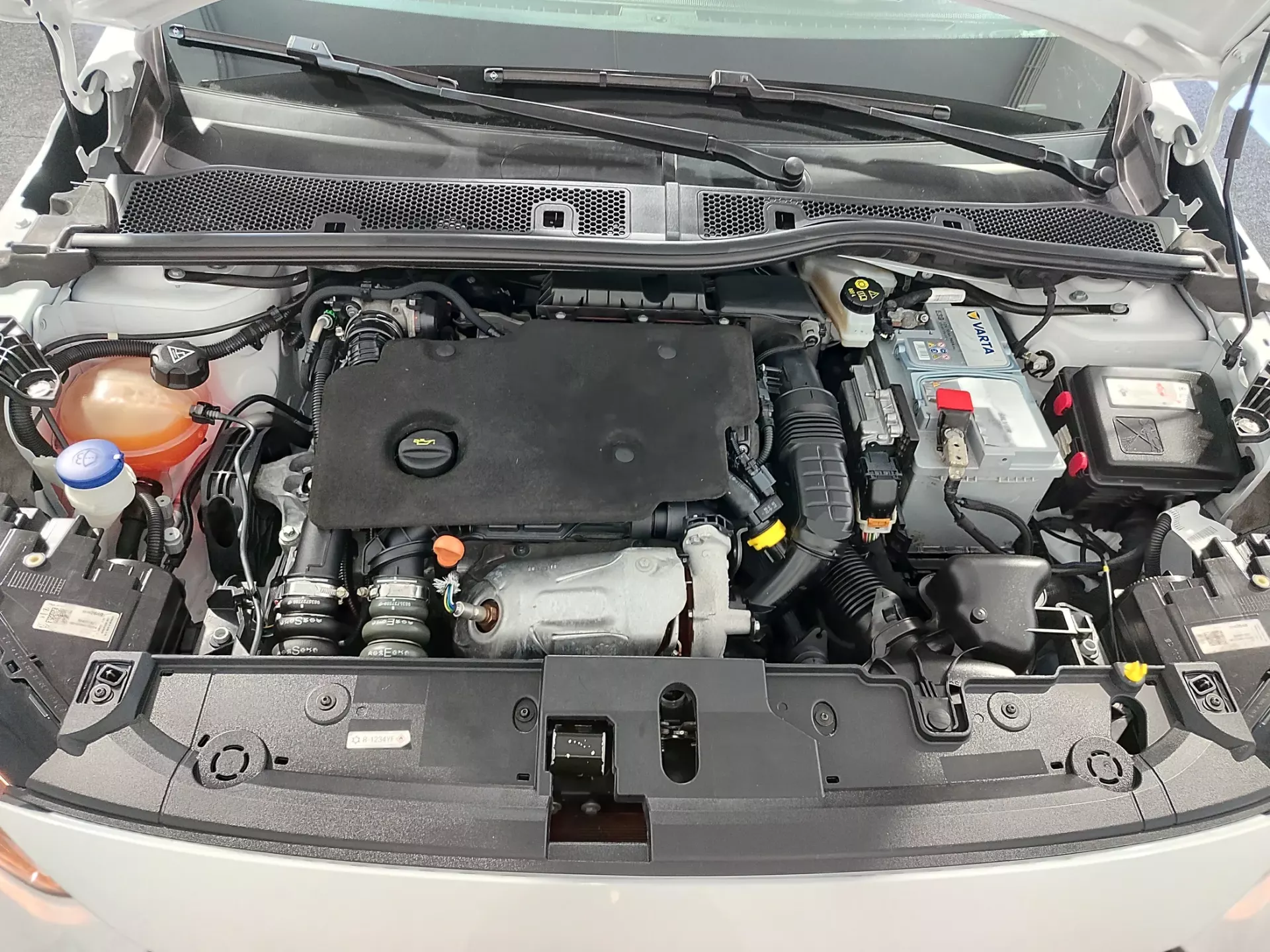 Opel Corsa 1.5 D Elegance 34
