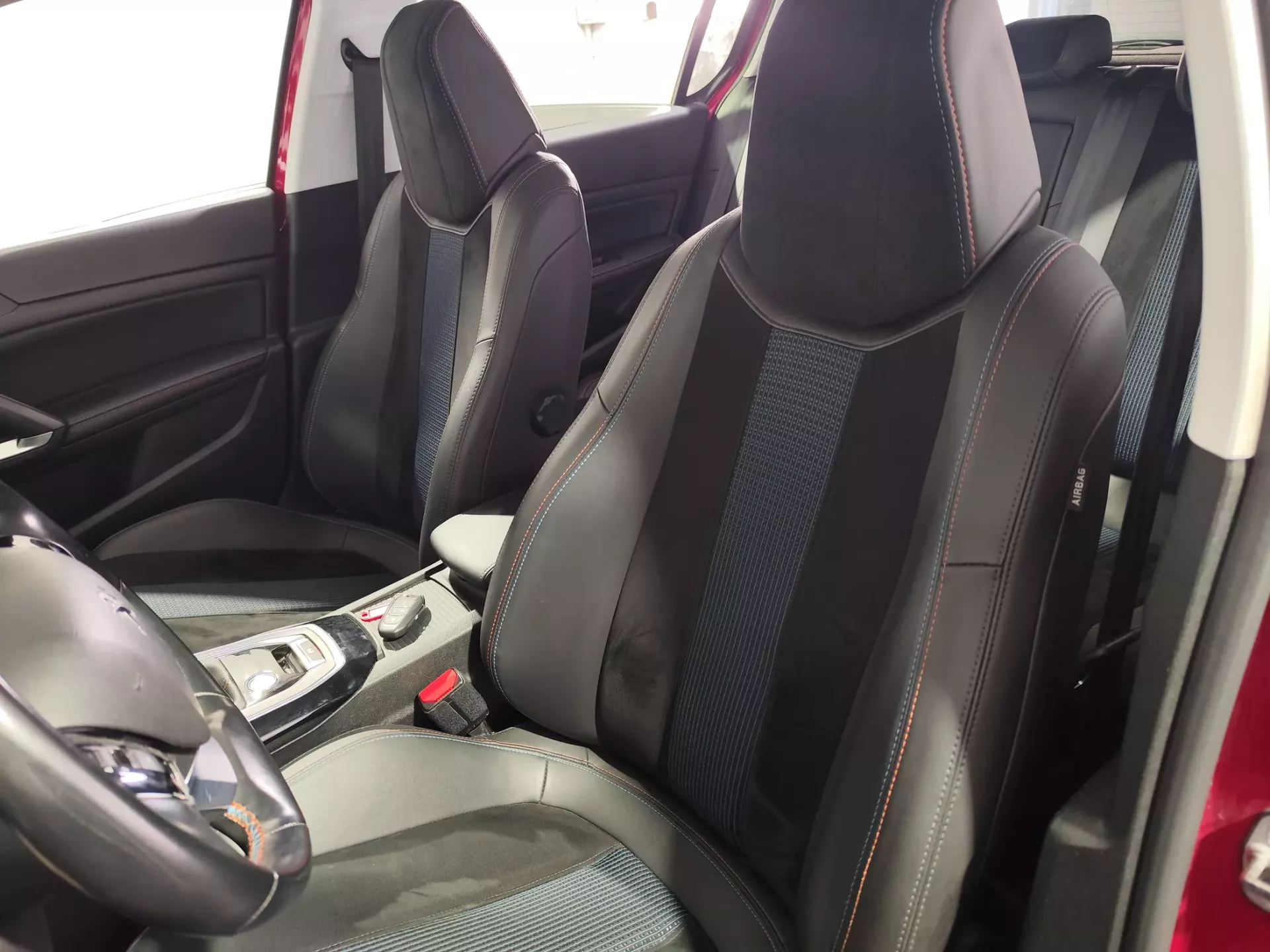 Peugeot 308 1.2 PureTech GT Pack 13