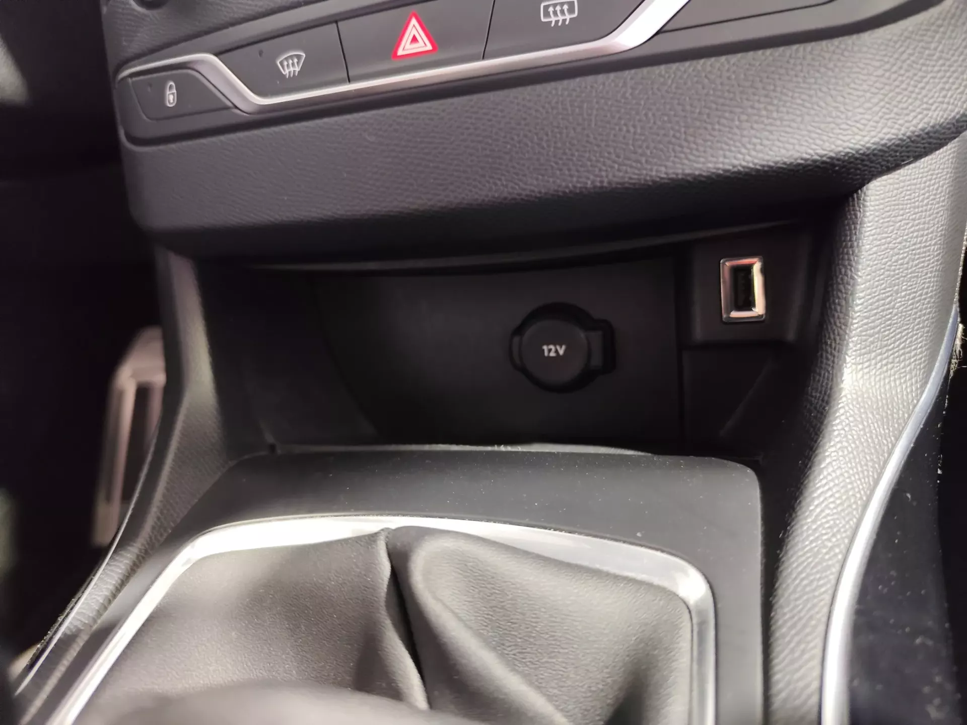 Peugeot 308 1.2 PureTech GT Pack 29