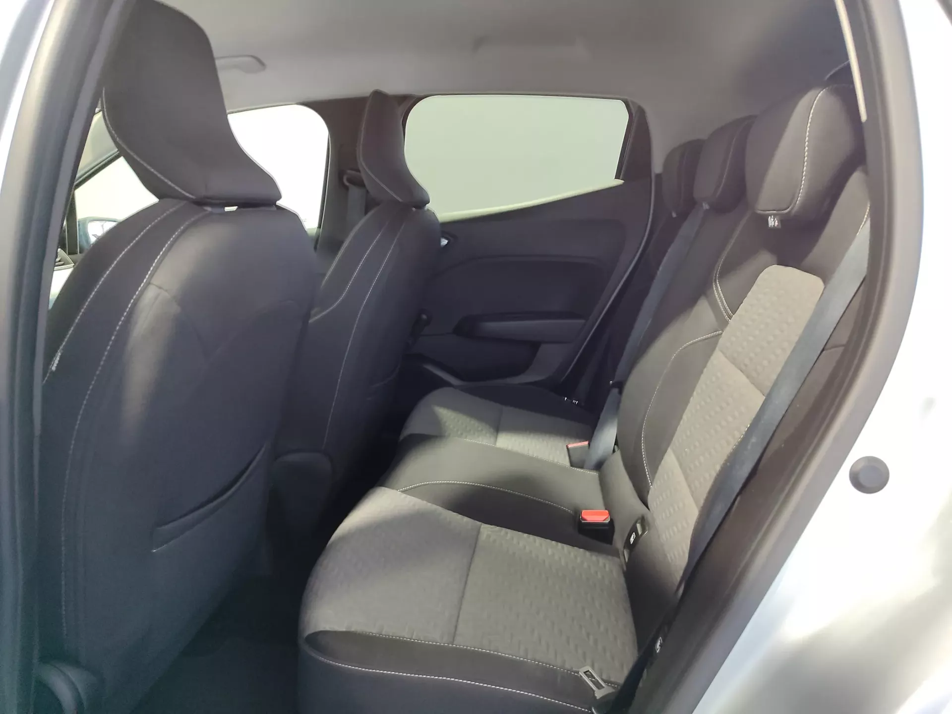 Renault Clio 1.0 TCe Limited Bi-Fuel 14