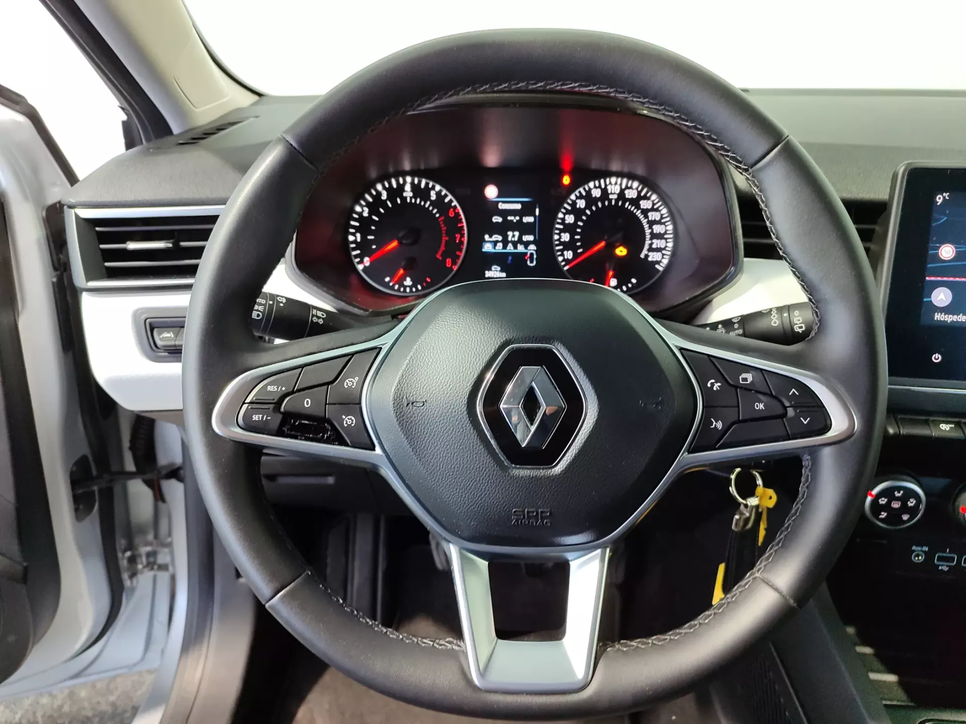 Renault Clio 1.0 TCe Limited Bi-Fuel 16