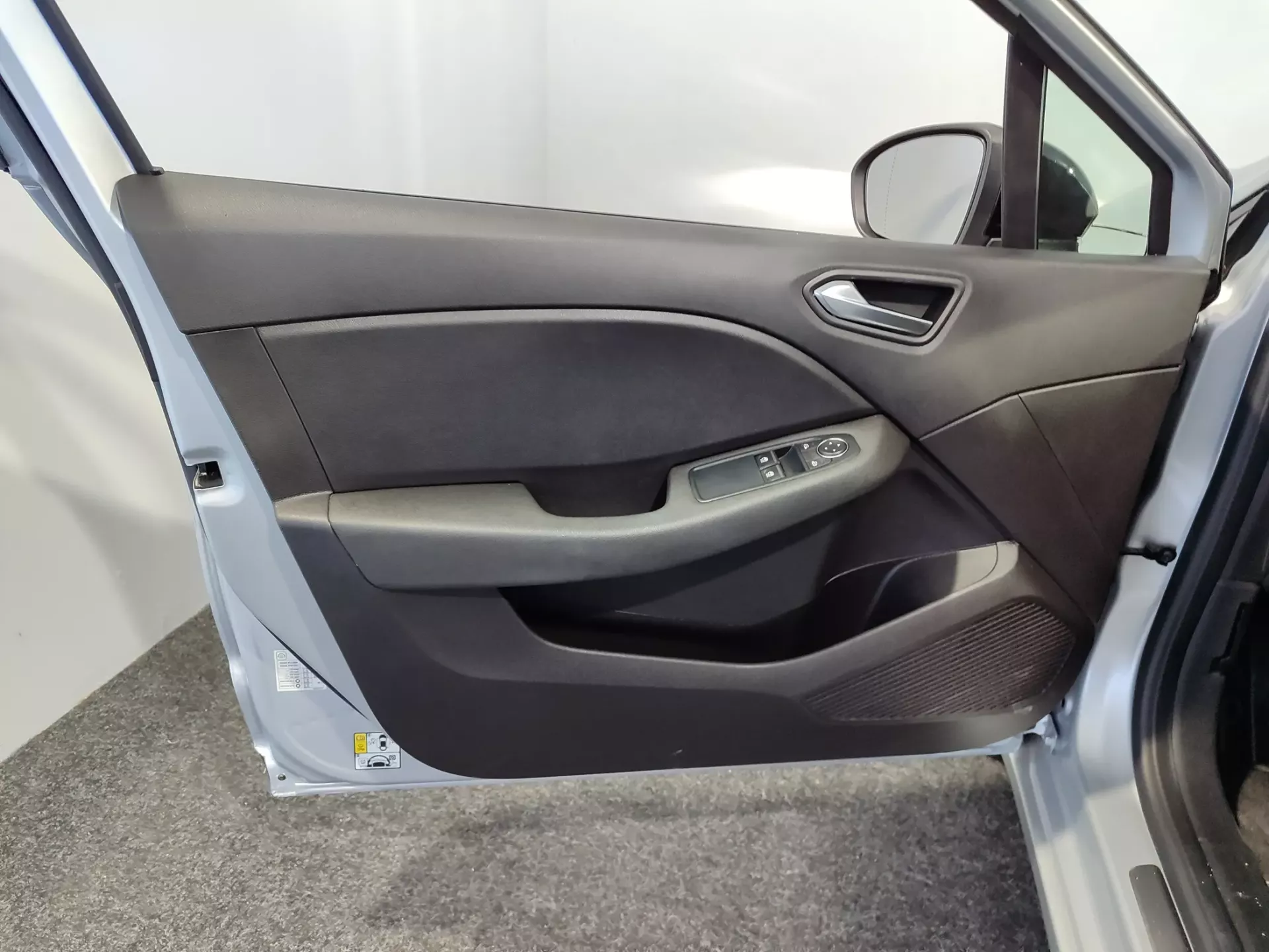 Renault Clio 1.0 TCe Limited Bi-Fuel 36