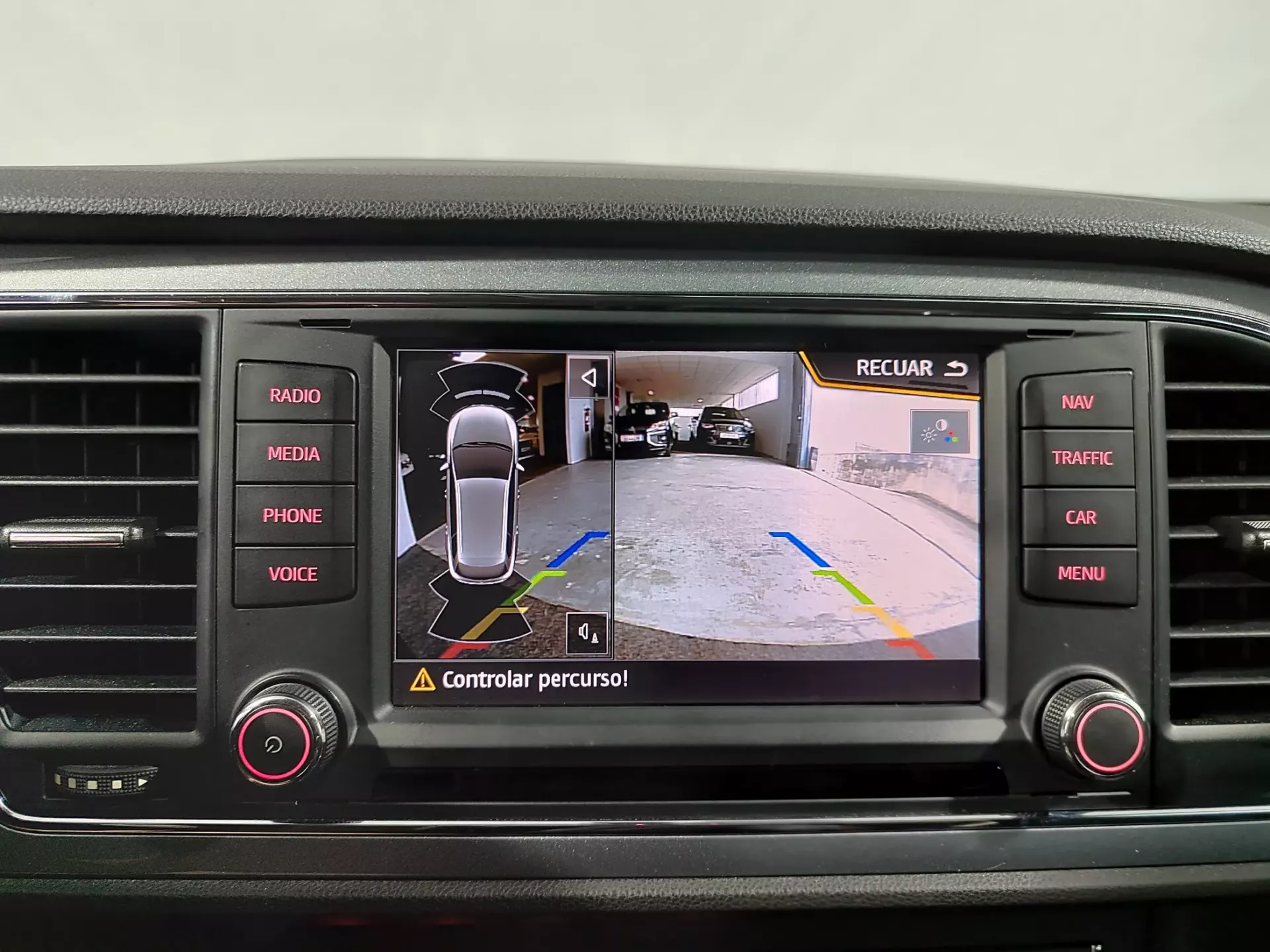 SEAT Leon ST 2.0 TDI FR DSG S/S 22