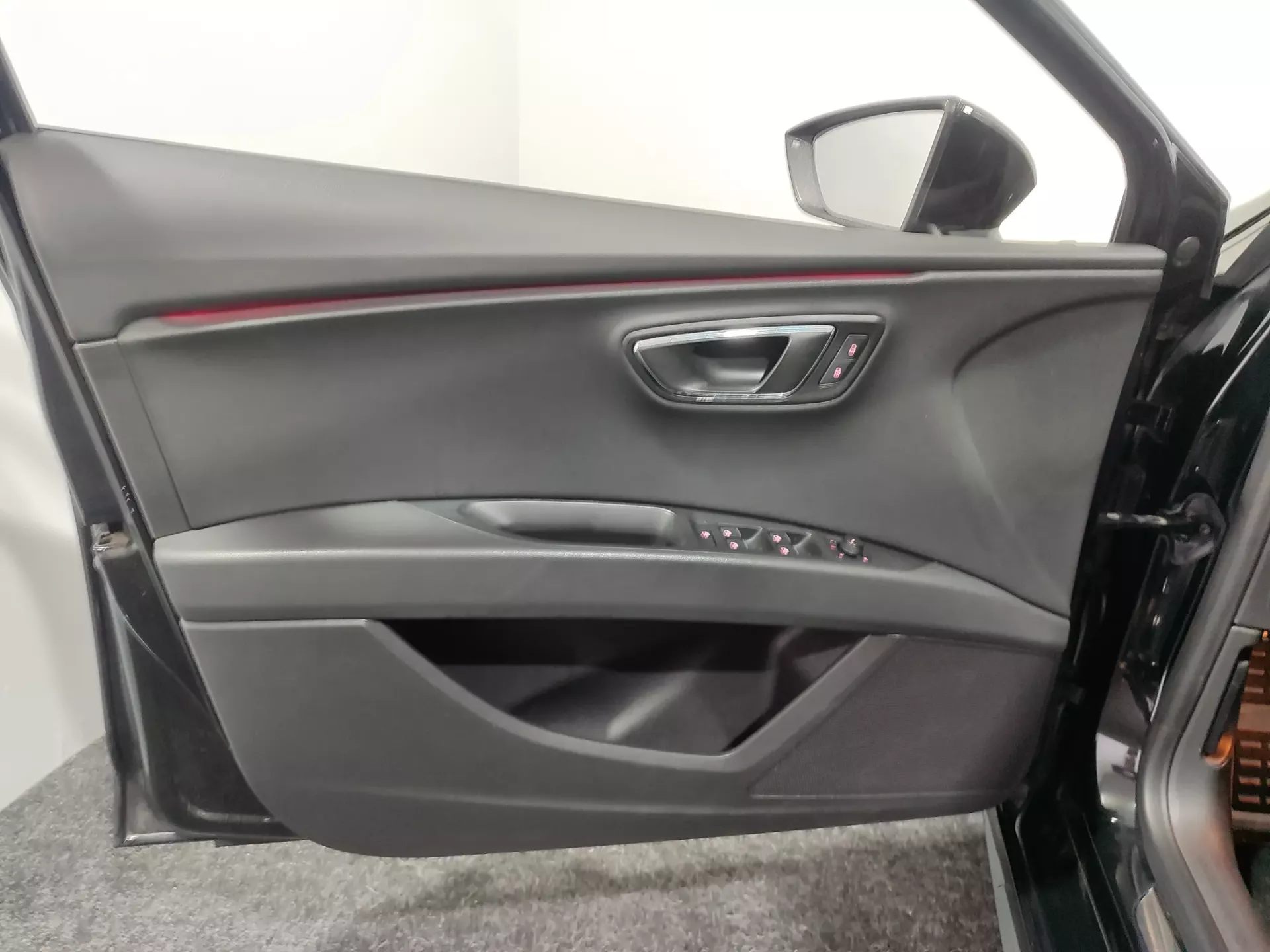 SEAT Leon ST 2.0 TDI FR DSG S/S 40