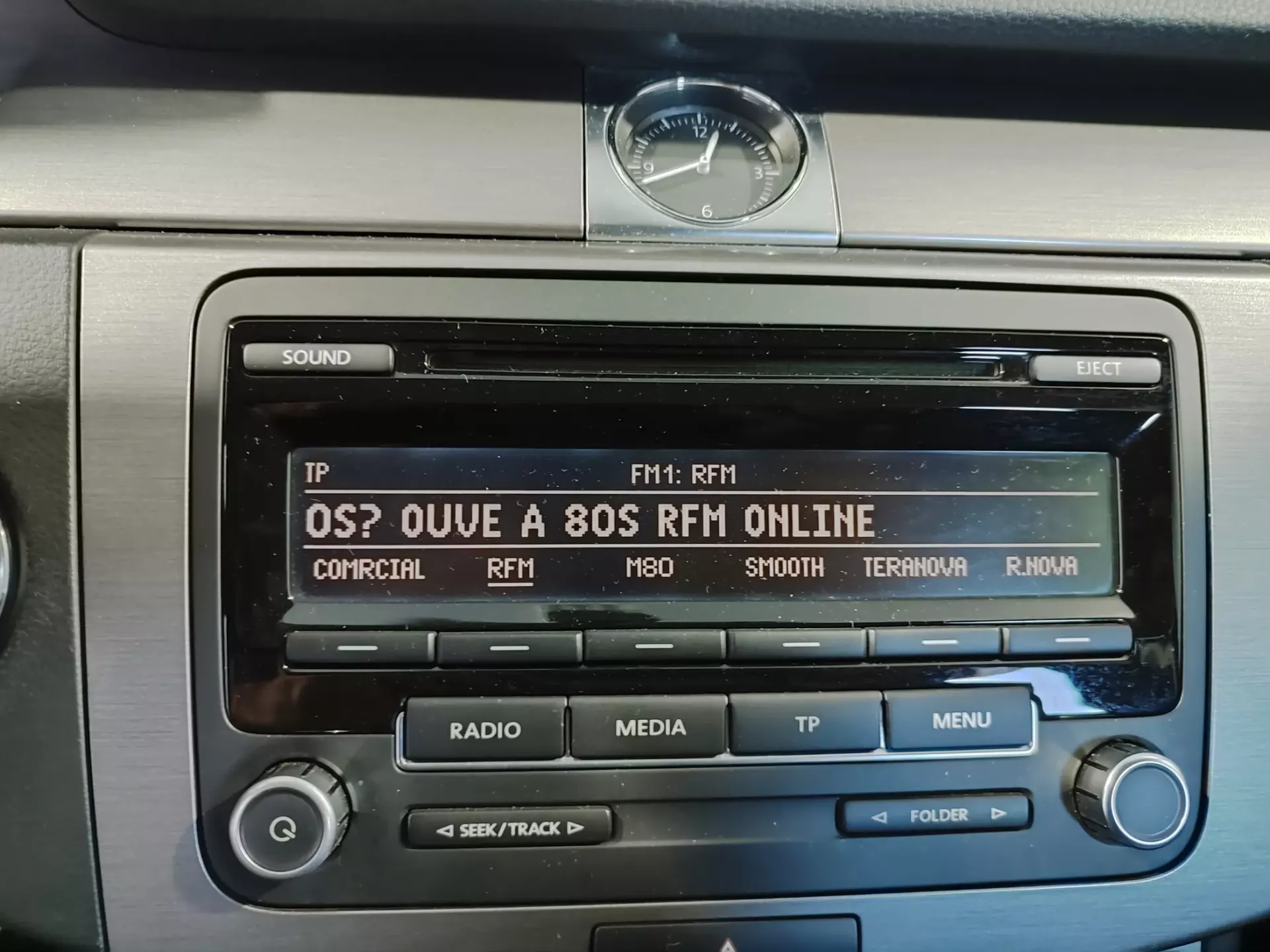 Volkswagen Passat Variant 1.6 TDI Confortline BlueMotion 21