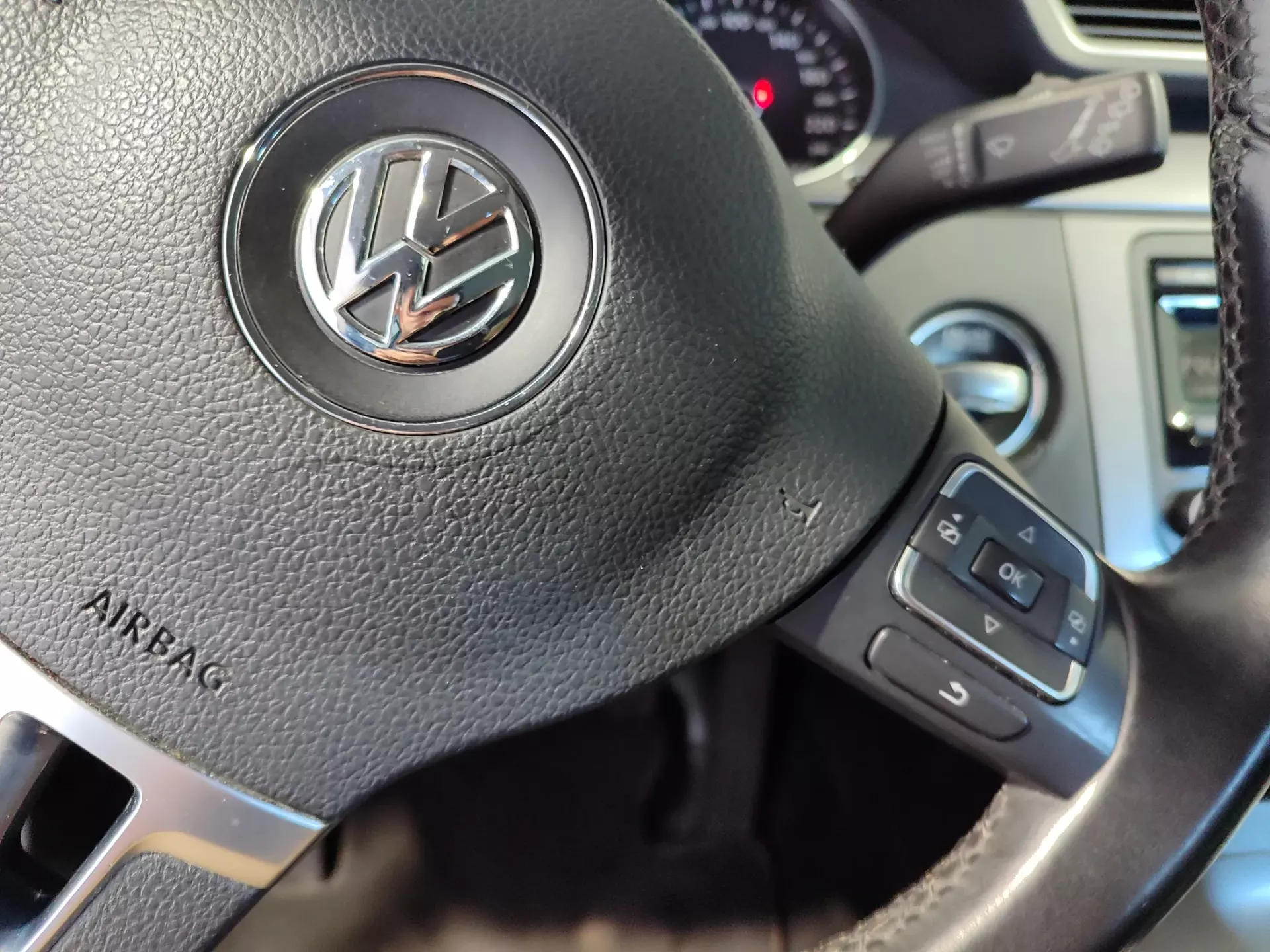 Volkswagen Passat Variant 1.6 TDI Confortline BlueMotion 28