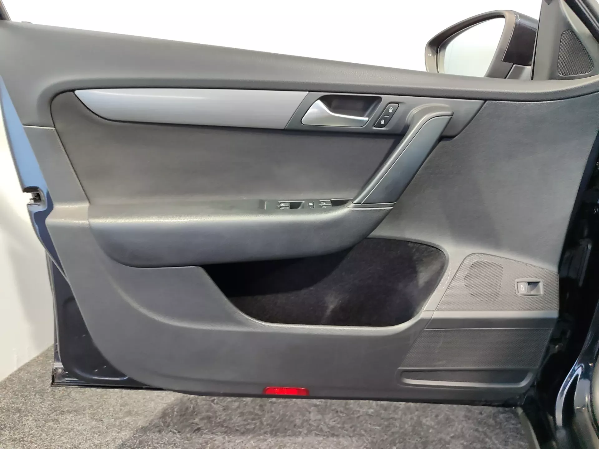 Volkswagen Passat Variant 1.6 TDI Confortline BlueMotion 31