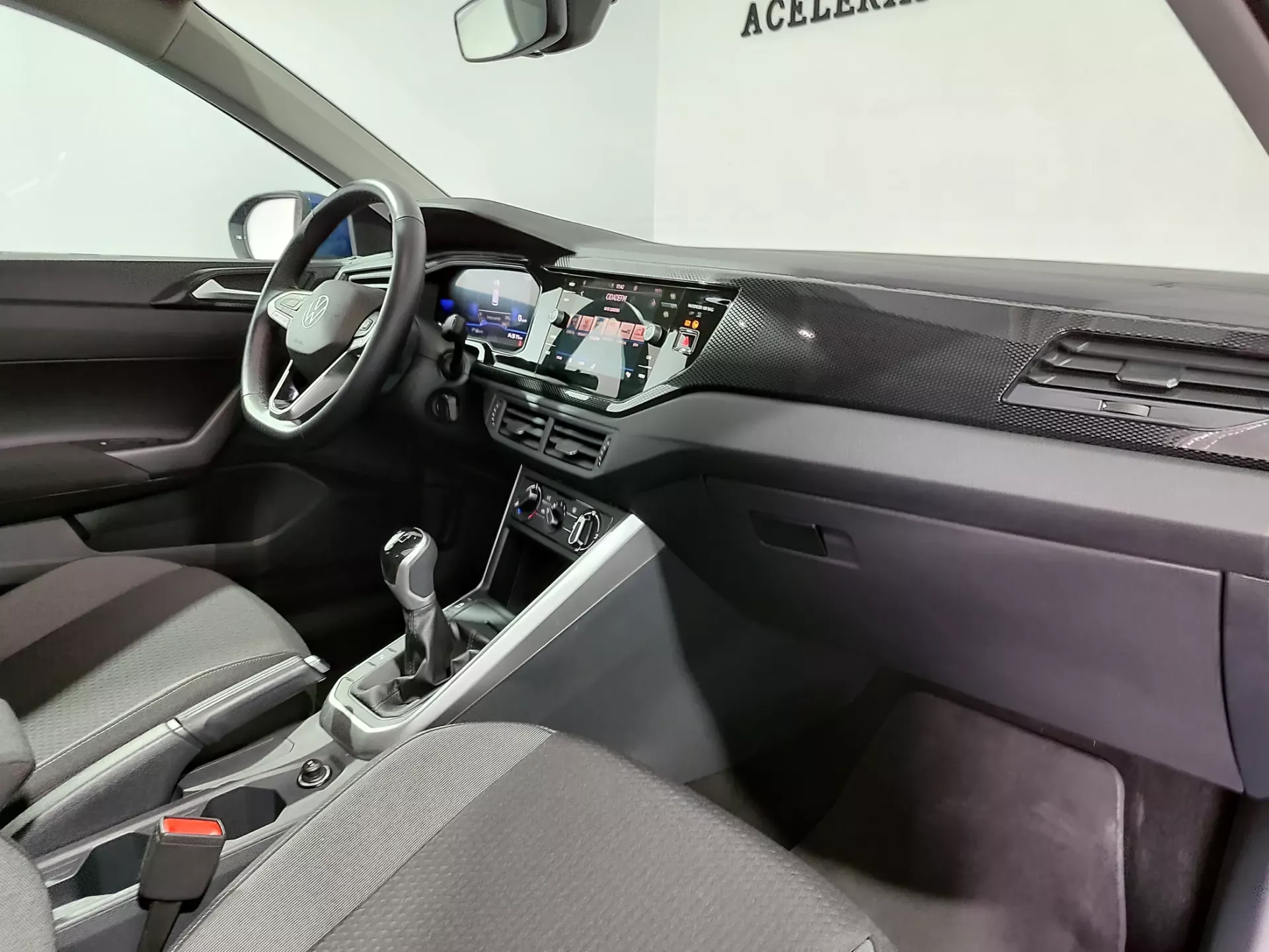 Volkswagen Taigo 1.0 TSI Urban 19