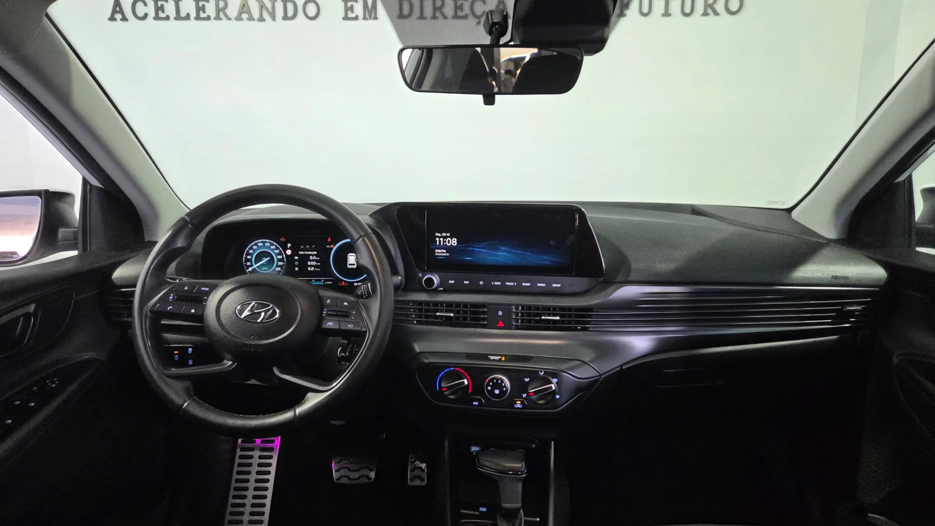 Hyundai Bayon 1.0 T-GDI 48V-Hybrid DCT Connect & Go 21
