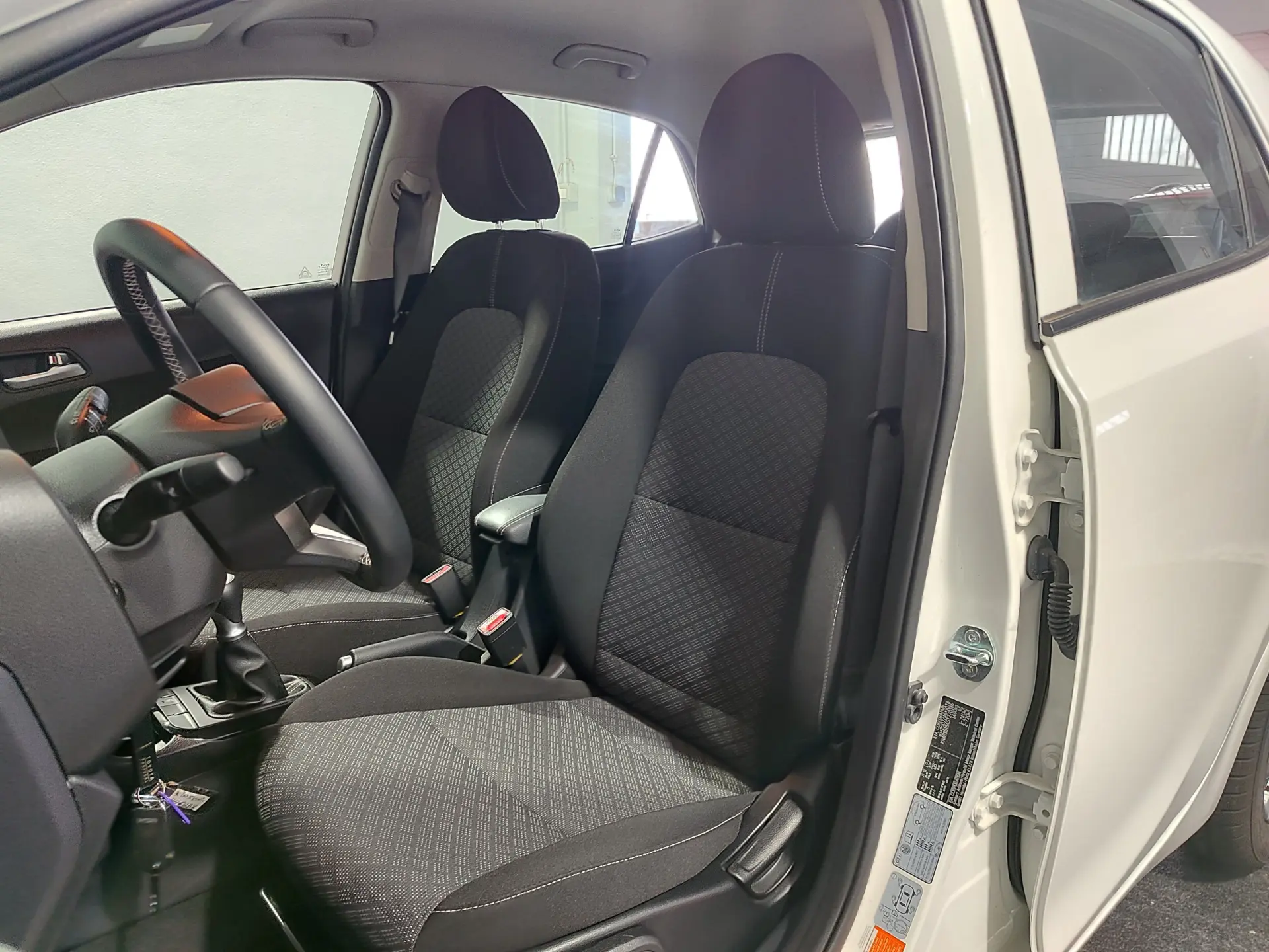 Kia Picanto 1.0 MPi Urban 12