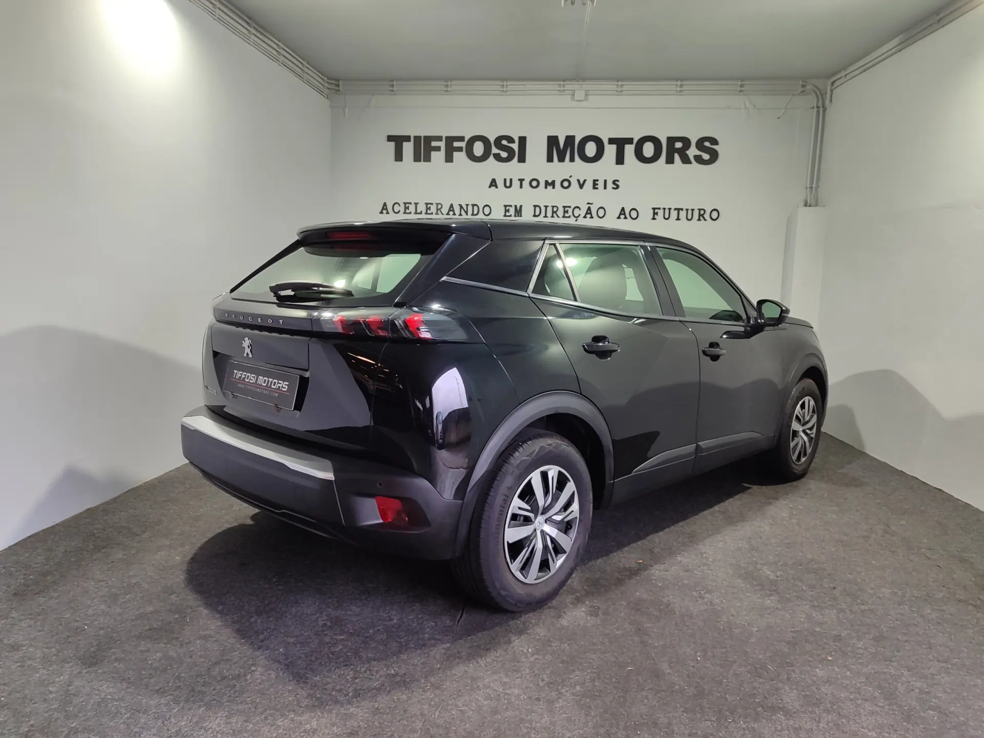 Peugeot e-2008 50 kWh Active Pack 6