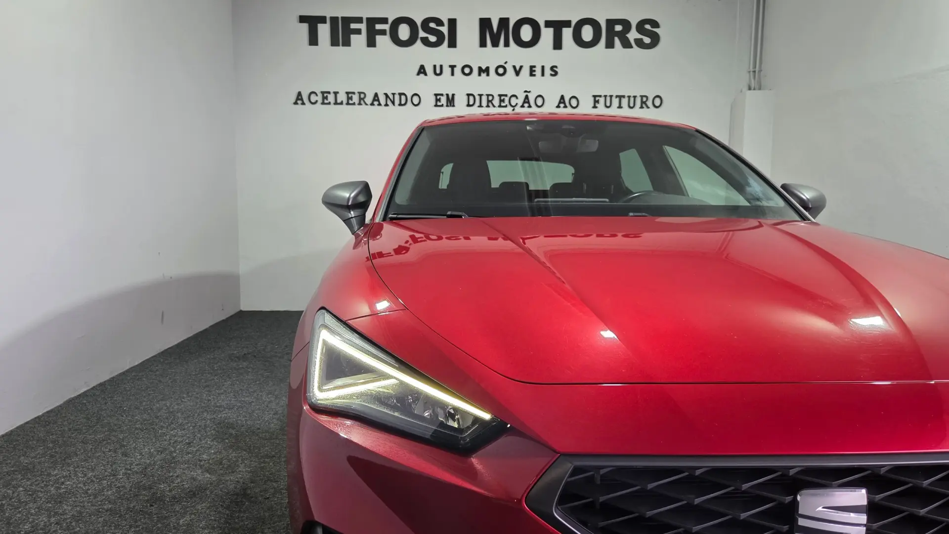 SEAT Leon 1.4 e-Hybrid DSG FR Plus 5