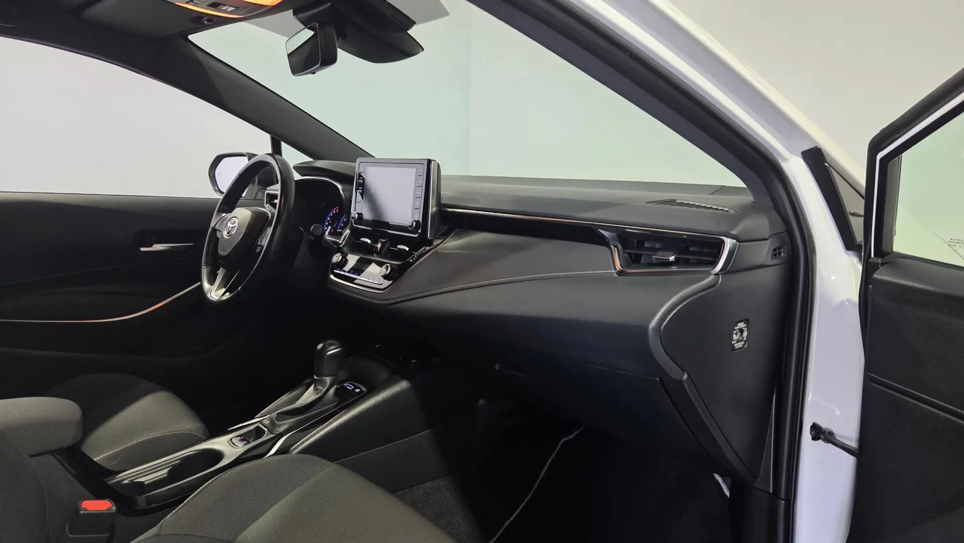 Toyota Corolla Touring Sports 1.8 Hybrid Exclusive 23