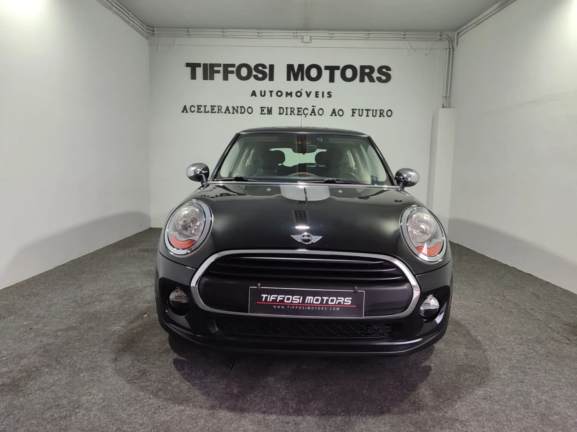 MINI 3 Portas One D 3