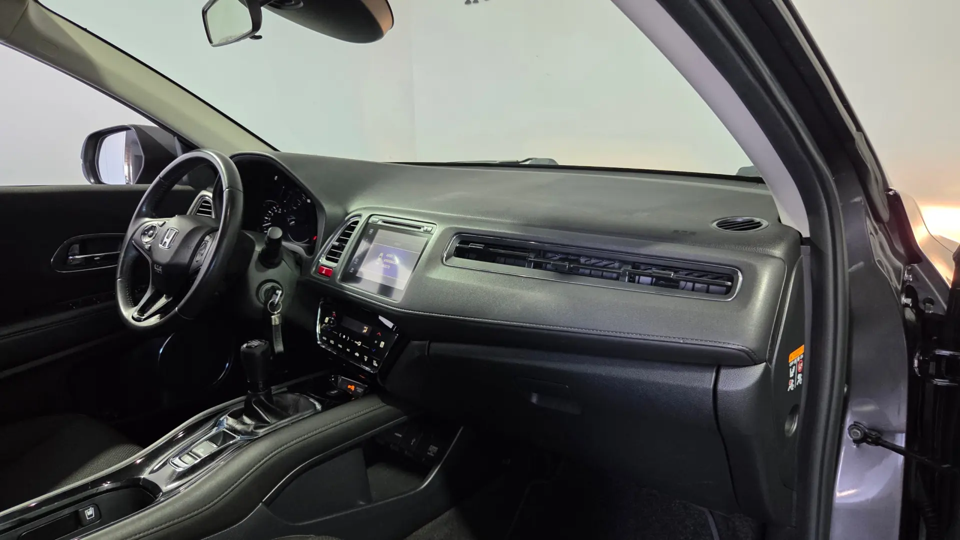 Honda HR-V 1.6 i-DTEC Elegance+Connect Navi 19