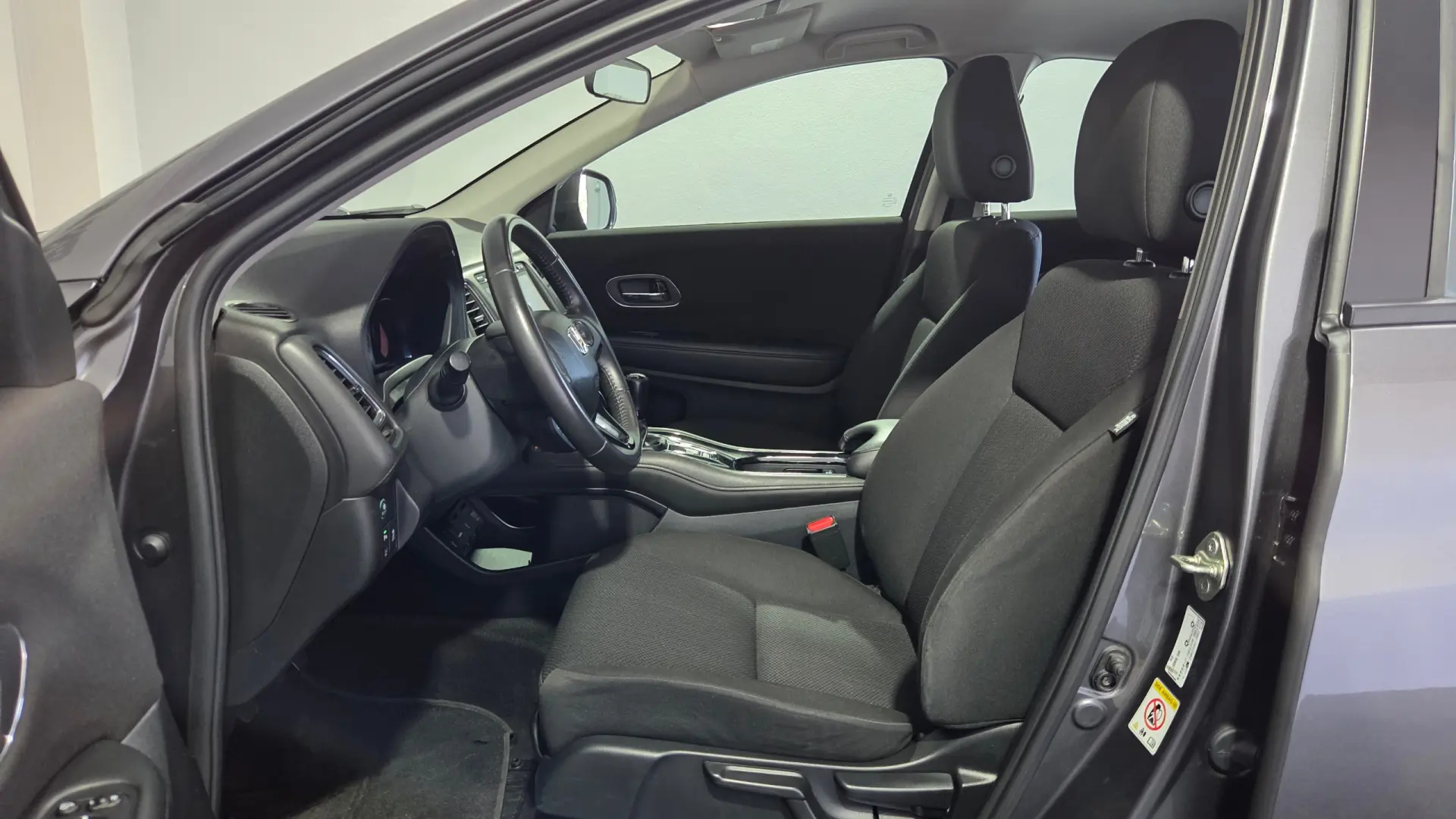 Honda HR-V 1.6 i-DTEC Elegance+Connect Navi 13