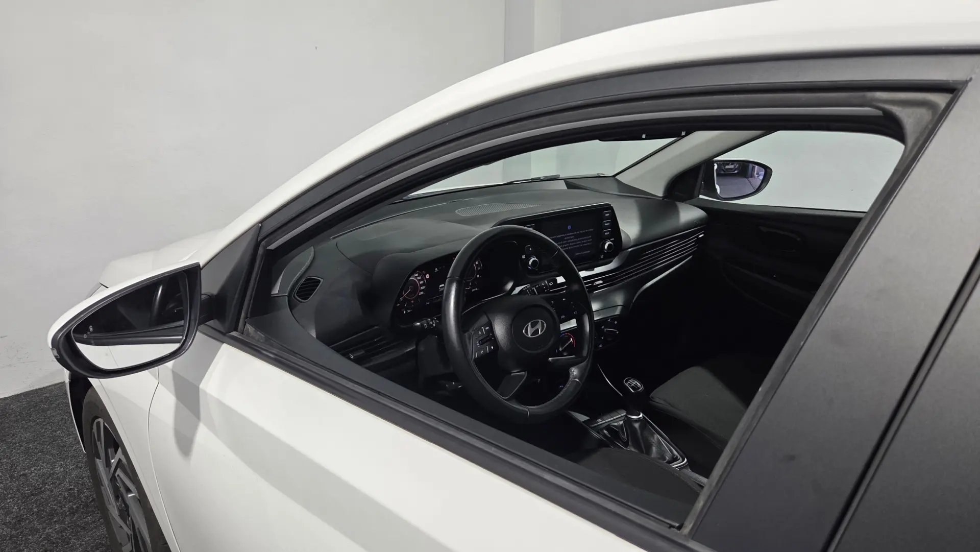 Hyundai i20 1.0 T-GDI Style Plus 11