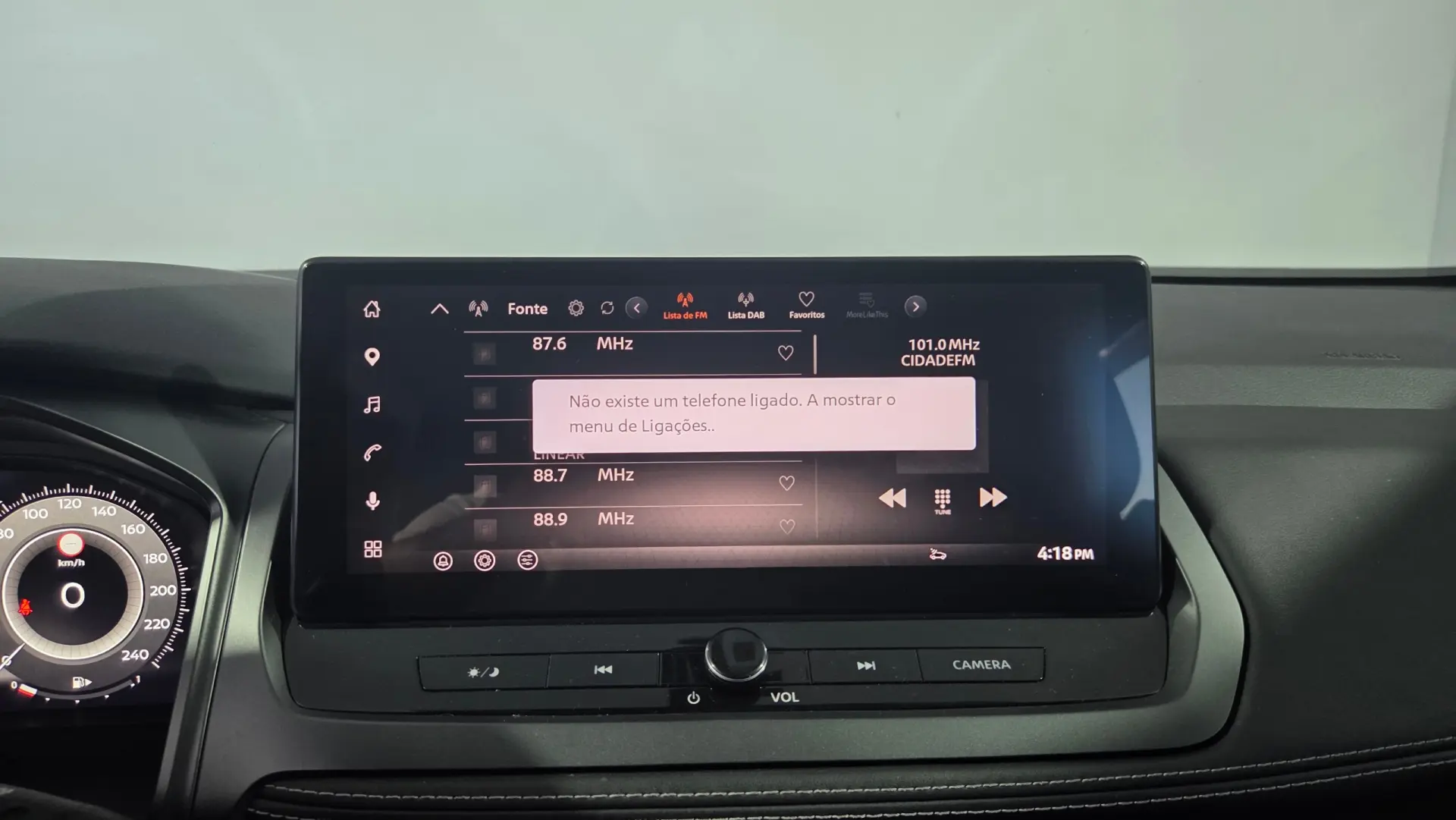 Nissan Qashqai 1.3 DIG-T N-Connecta LED Xtronic 26