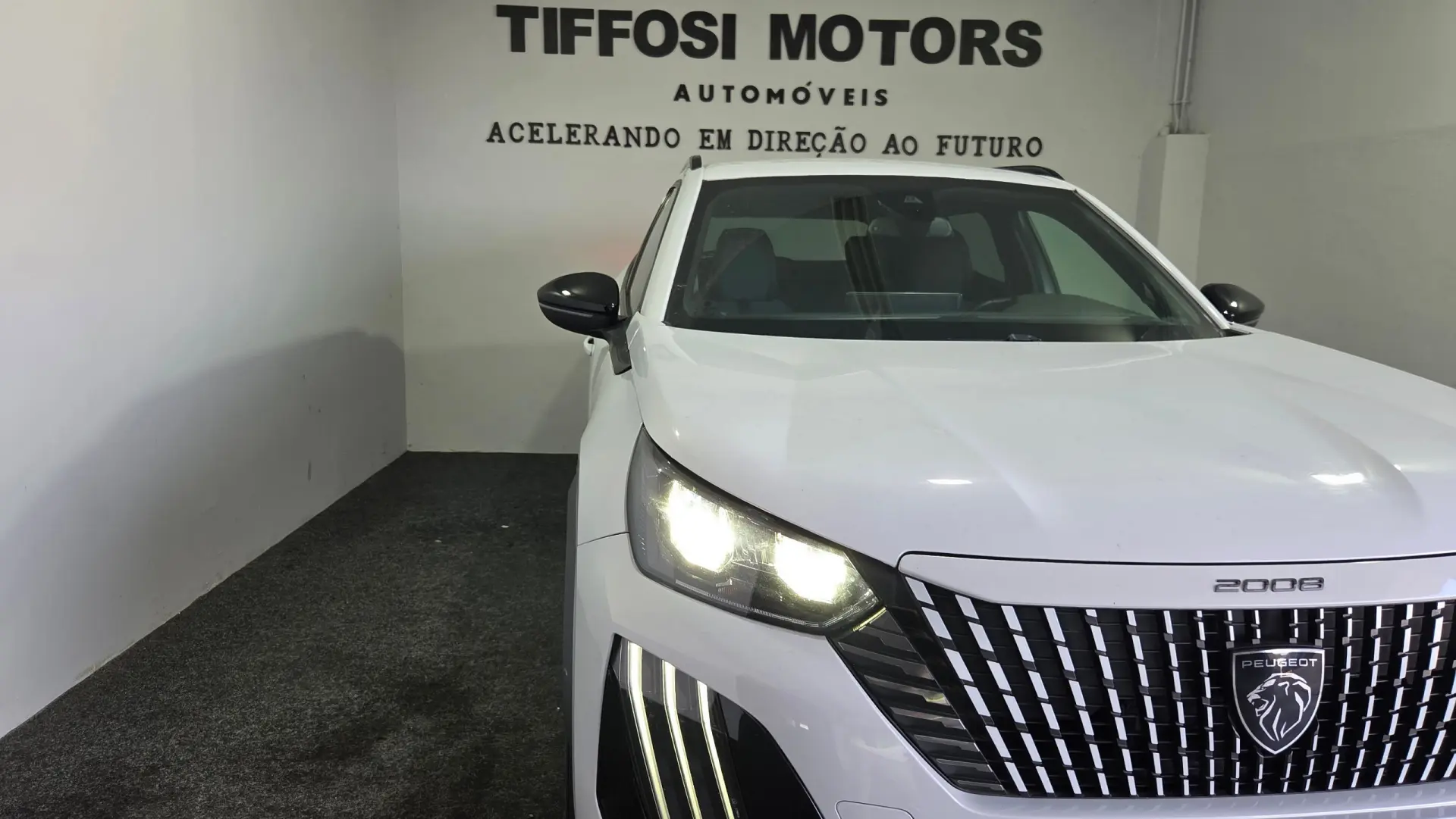 Peugeot 2008 PureTech 100 Stop&Start Allure 5