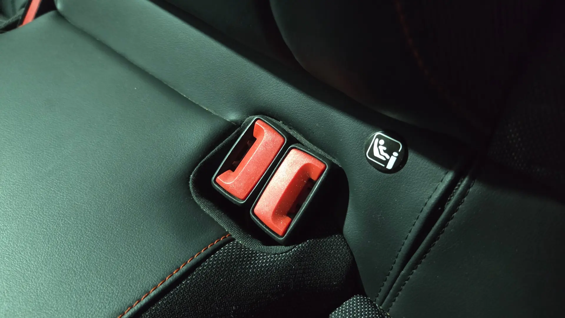 SEAT Leon 1.4 e-Hybrid DSG FR Plus 15