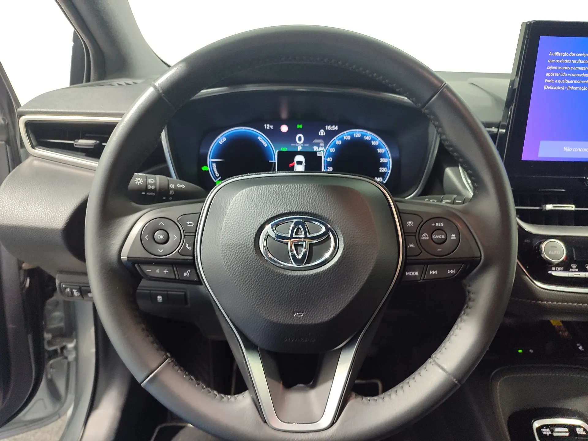 Toyota Corolla 1.8 Hybrid Exclusive 16