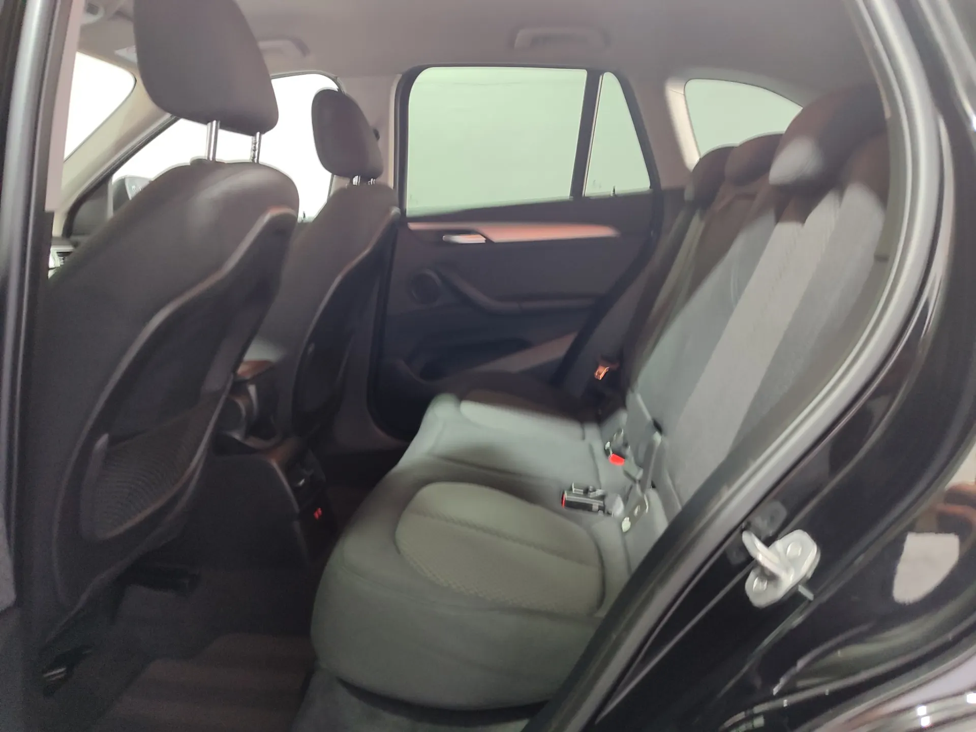 BMW X1 16 d sDrive Advantage Auto 14