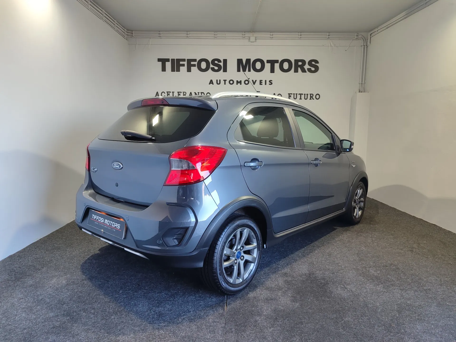 Ford KA+ 1.19 Ti-VCT Active 6