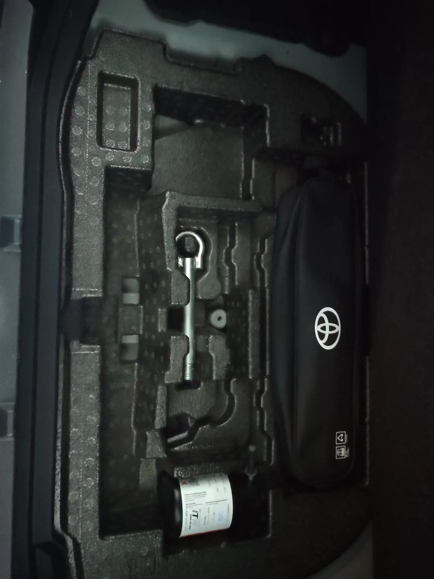 Toyota Corolla 1.8 Hybrid Exclusive 39