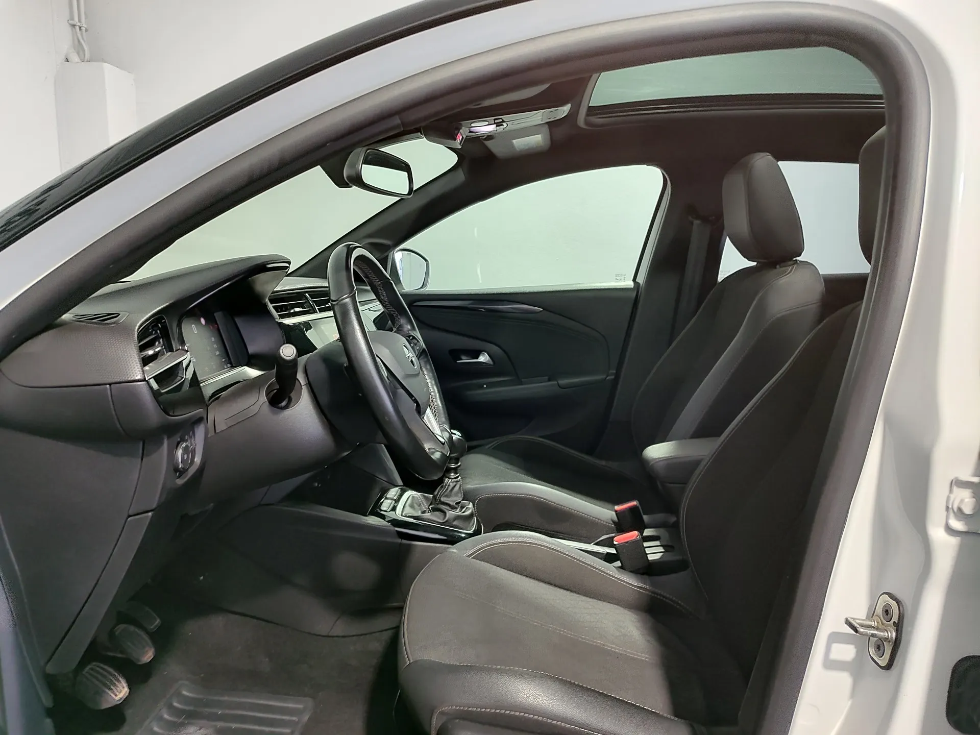 Opel Corsa 1.2 T GS 14