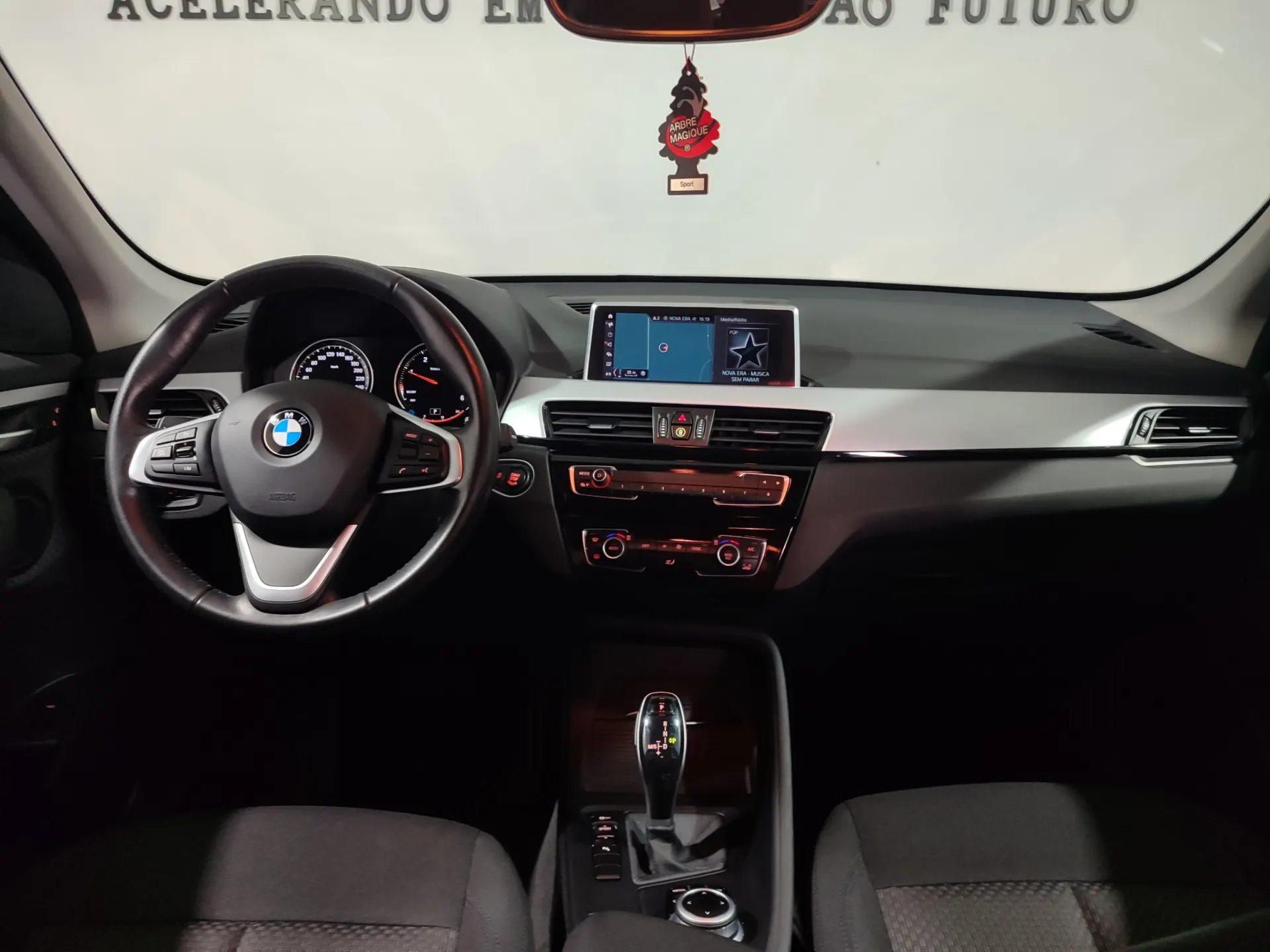 BMW X1 16 d sDrive Advantage Auto 20
