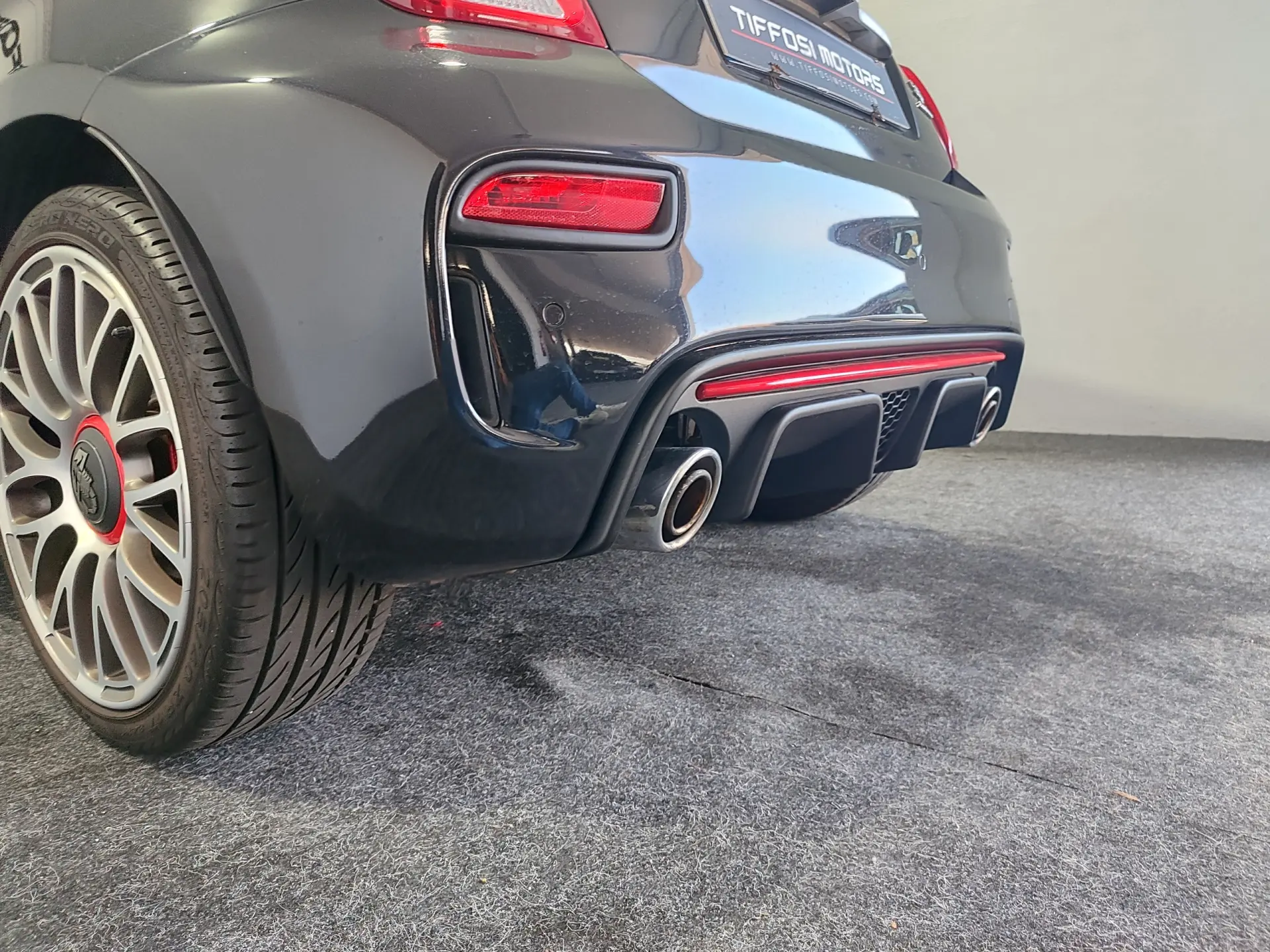 Abarth 595 1.4 T-Jet Turismo 10