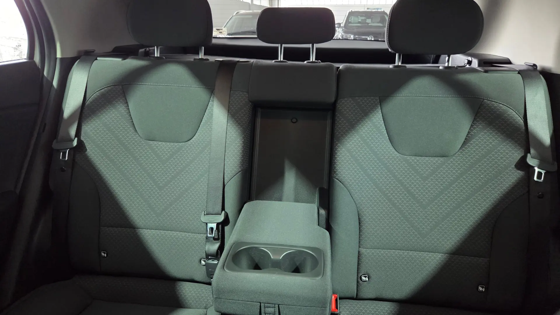 Kia Niro 1.6 GDI PHEV 2WD OPF Aut. Spirit 18