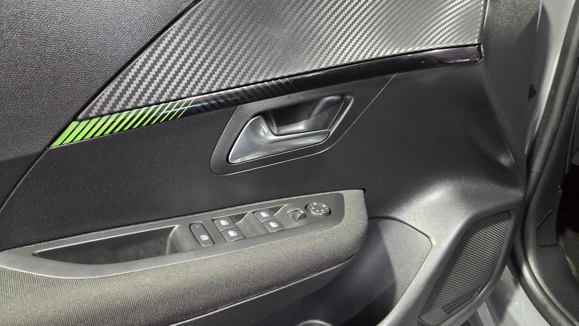 Peugeot 208 1.2 PureTech Active Pack 32