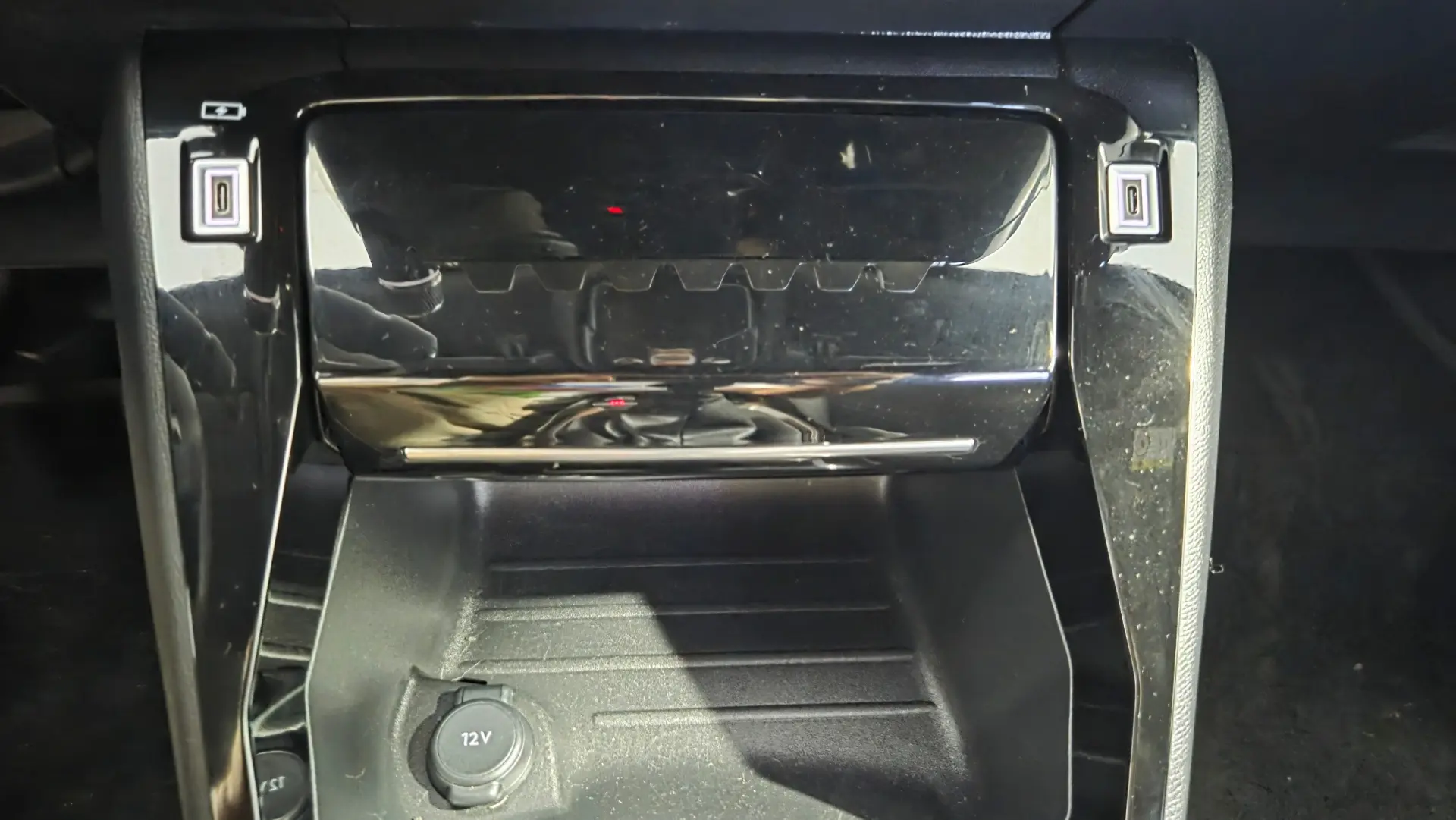 Peugeot 2008 PureTech 100 Stop&Start Allure 28