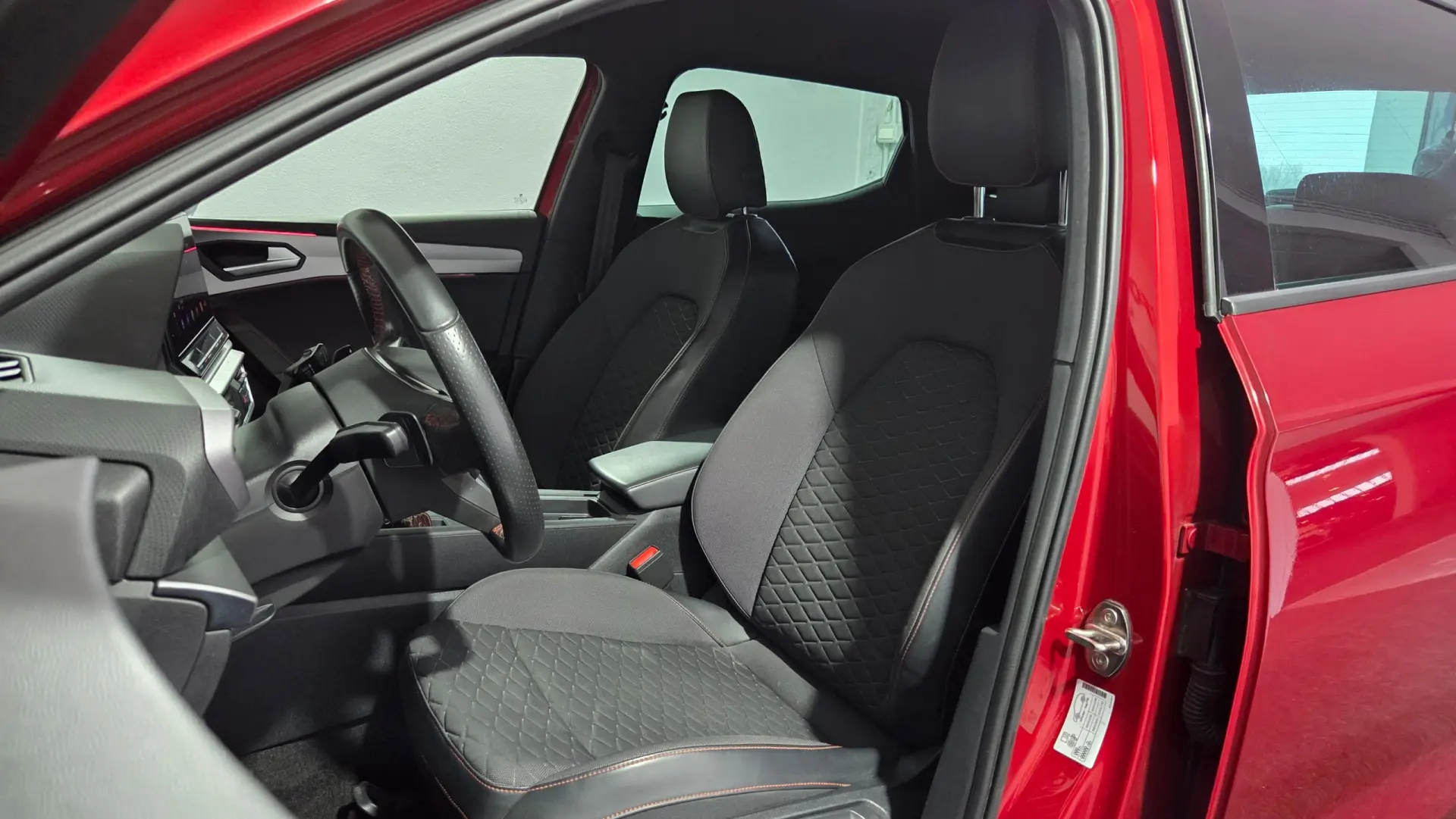 SEAT Leon 1.4 e-Hybrid DSG FR Plus 12