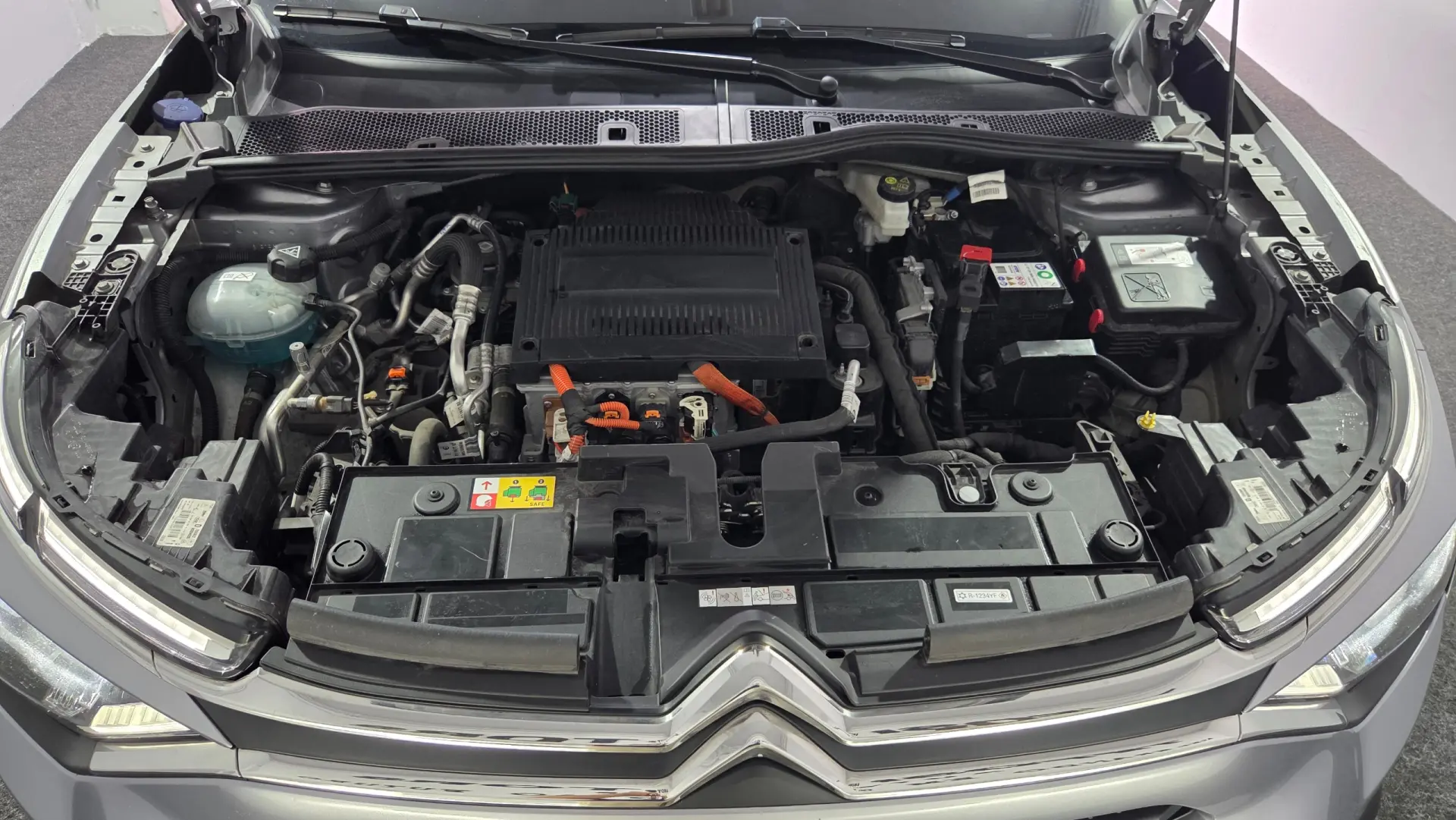 Citroen e-C4 50 kWh Shine Pack 40