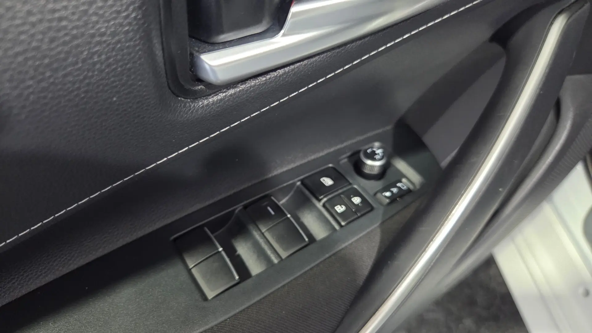 Toyota Corolla Touring Sports 1.8 Hybrid Exclusive 38