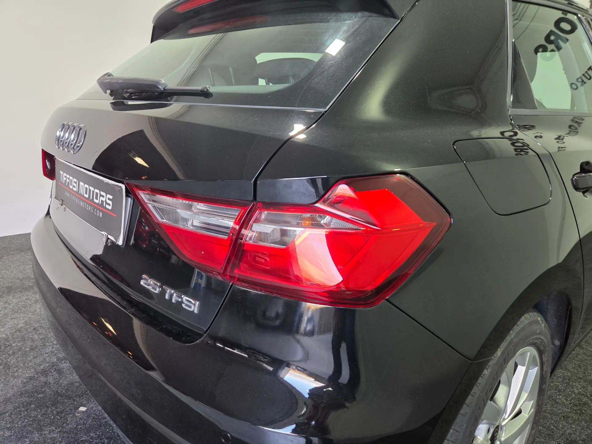 Audi A1 Sportback 25 TFSI 9