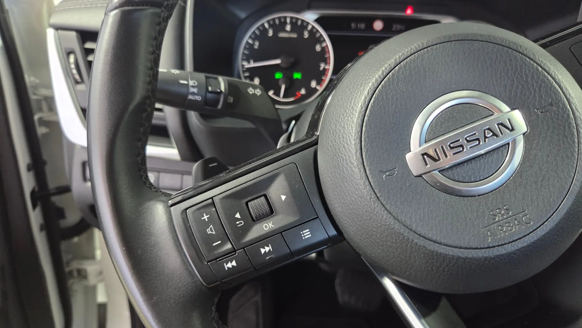 Nissan Qashqai 1.3 DIG-T MHEV Xtronic Tekna 33