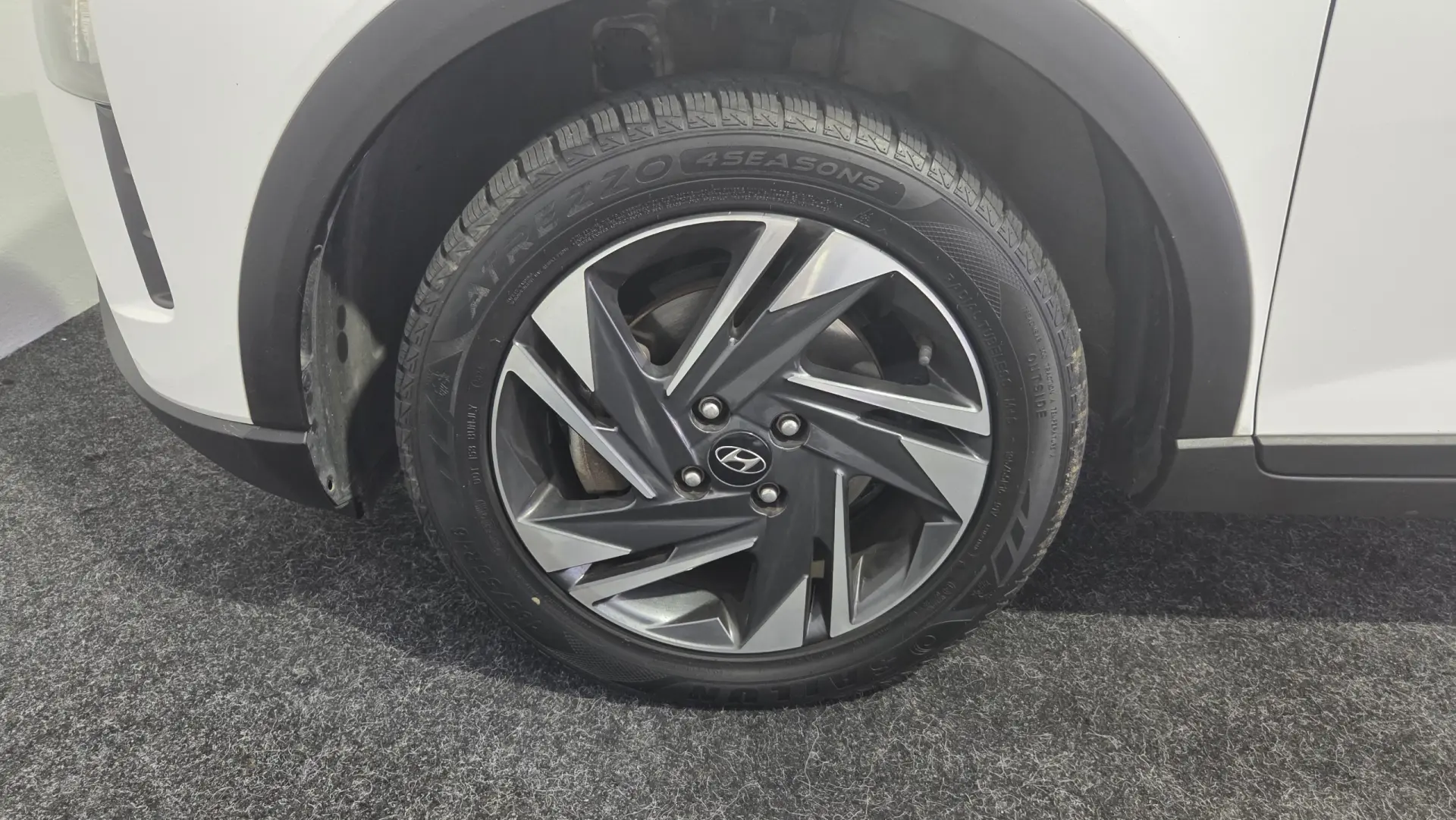 Hyundai Bayon 1.2 Select 38