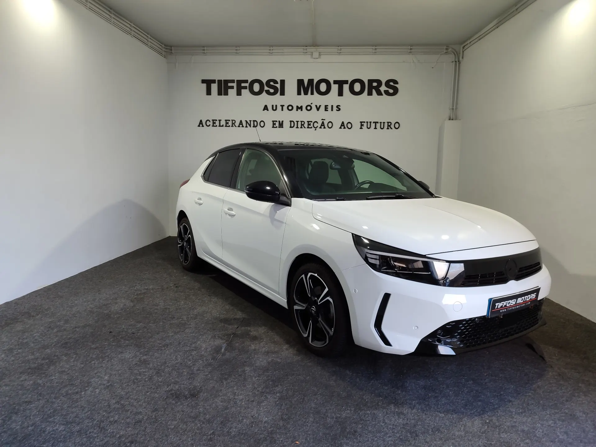 Opel Corsa 1.2 T GS 2