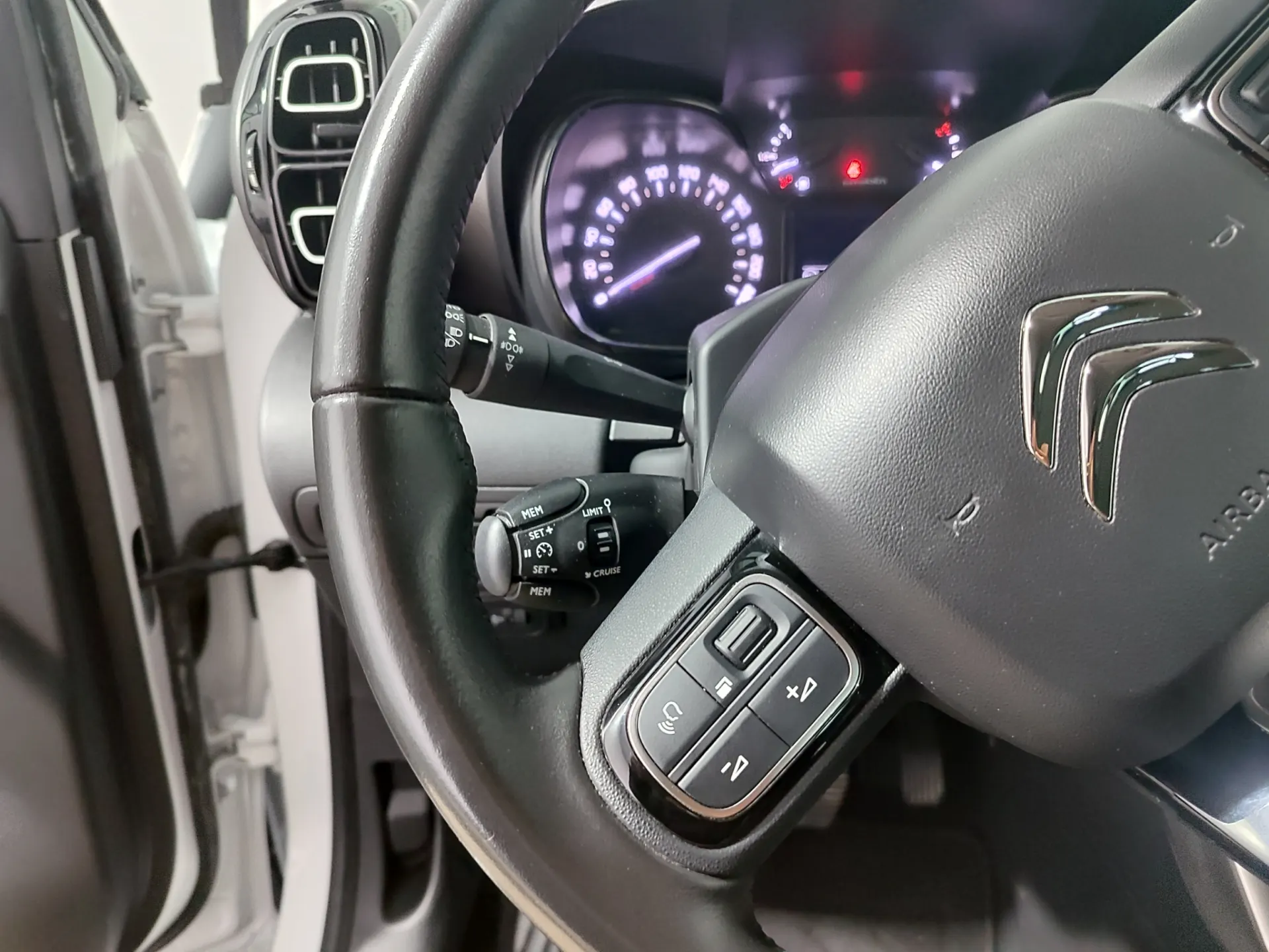 Citroën C3 Aircross 1.2 PureTech Feel Pack 29